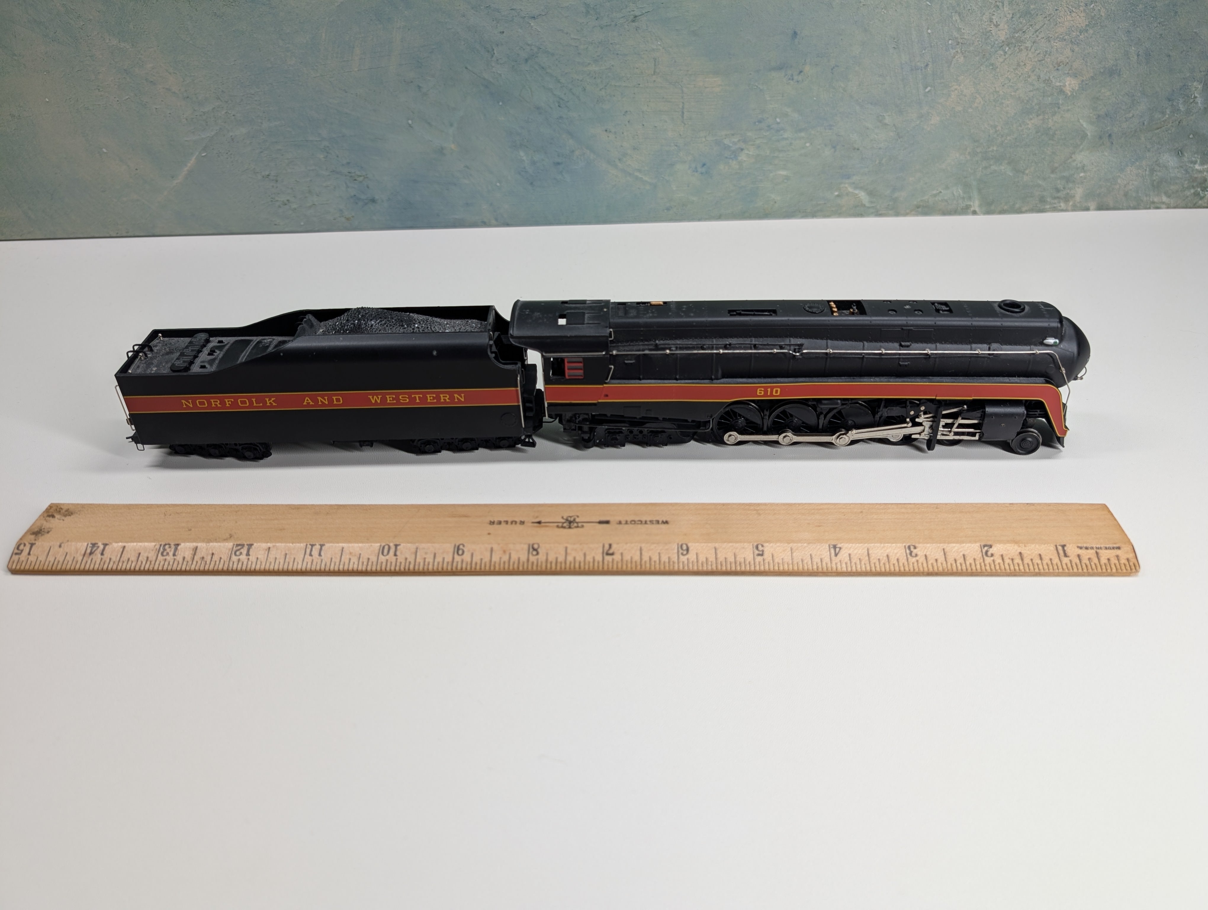 USED Bachmann HO Scale Spectrum 4-8-4 J-Class Steam Locomotive Norfolk & Western #610 Runs Well DC