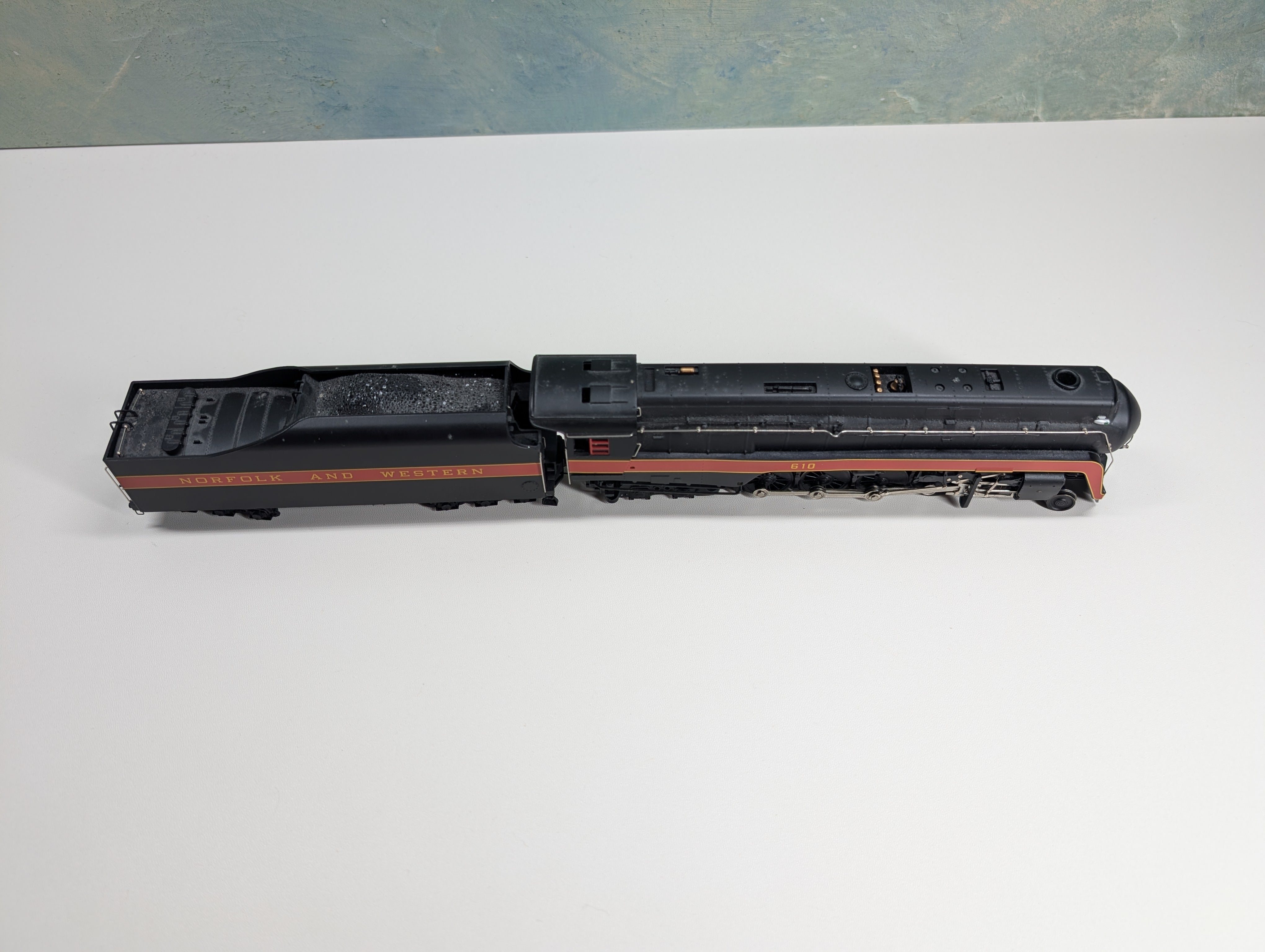 USED Bachmann HO Scale Spectrum 4-8-4 J-Class Steam Locomotive Norfolk & Western #610 Runs Well DC