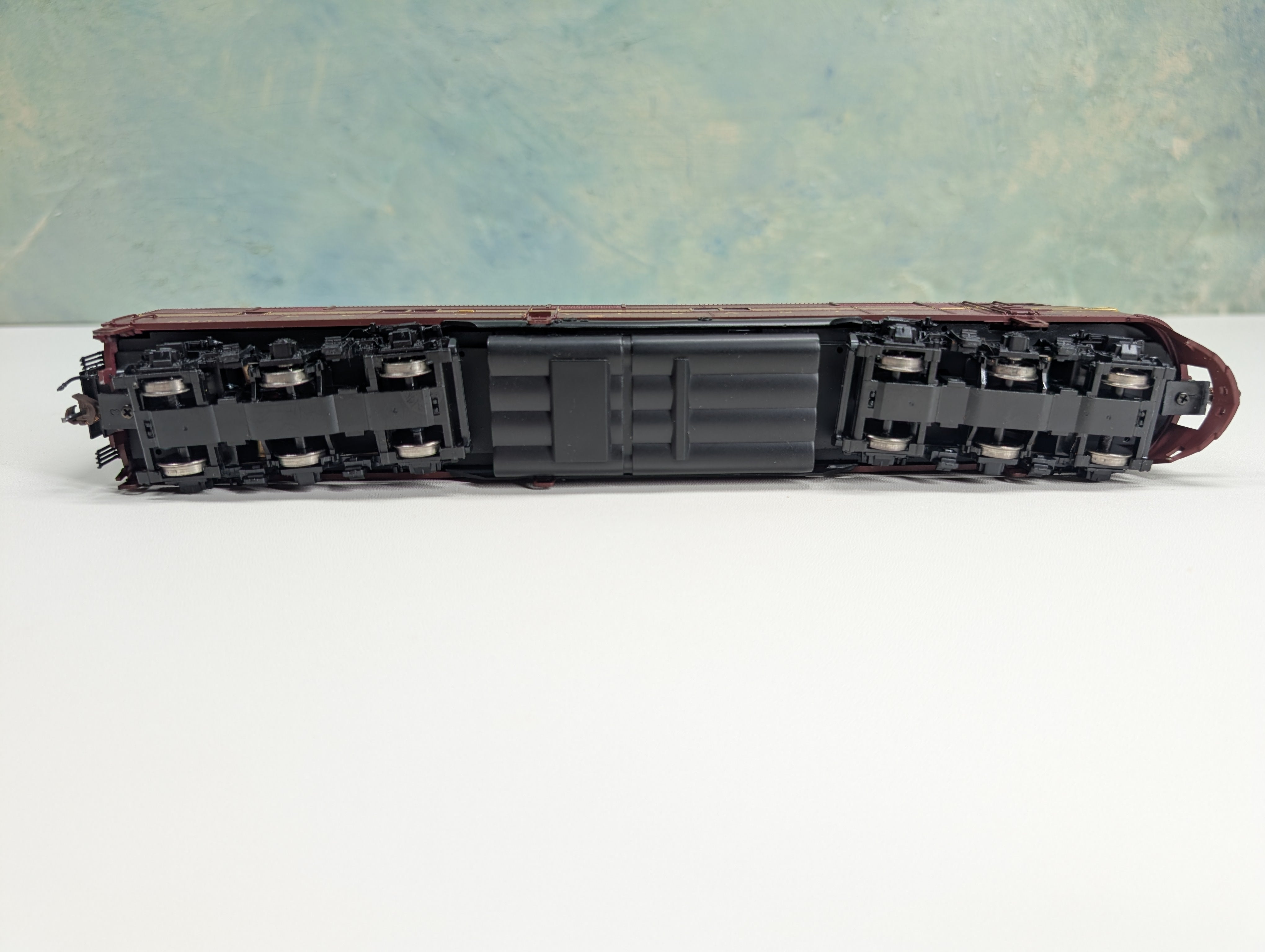 USED Broadway Limited 755 HO Scale E7A Tuscan Red Diesel Locomotive Pennsylvania #5843A Runs Great DCC