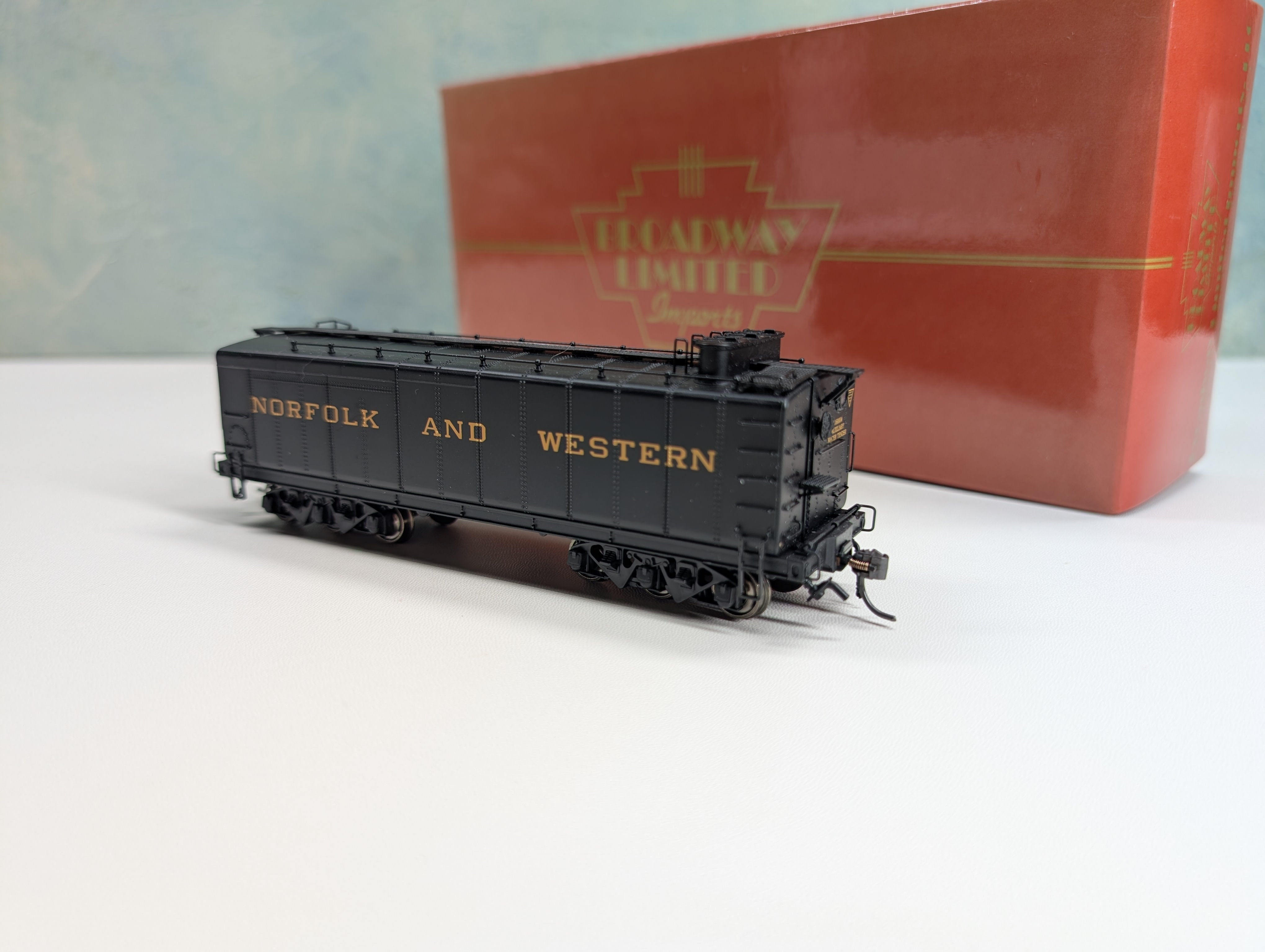 USED Broadway Limited #088 HO Scale Auxiliary Tender Norfolk & Western #160004 Lights Work! DCC Ready