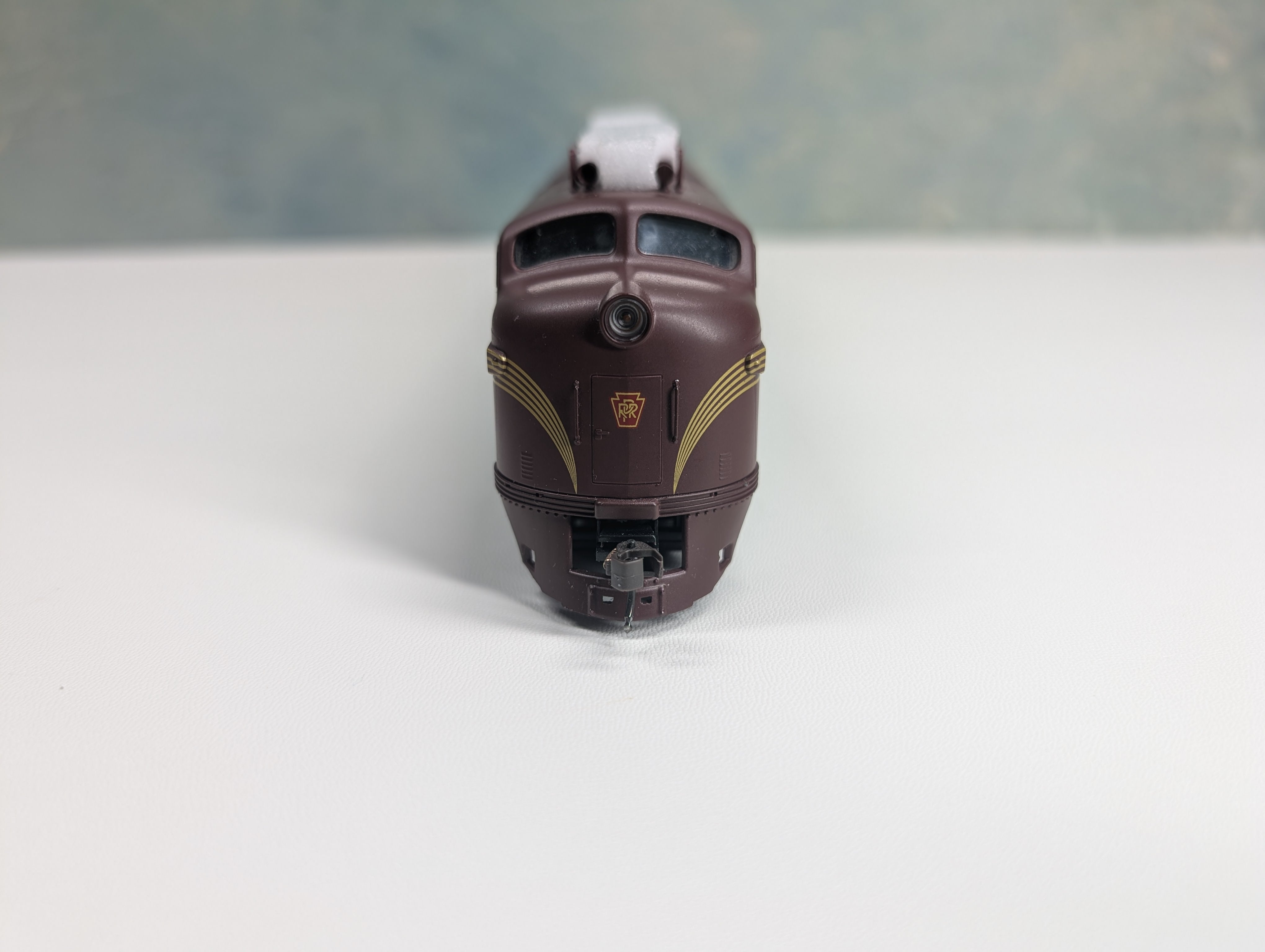 USED Broadway Limited 754 HO Scale E7A Tuscan Red Diesel Locomotive Pennsylvania #5841A Runs Great DCC