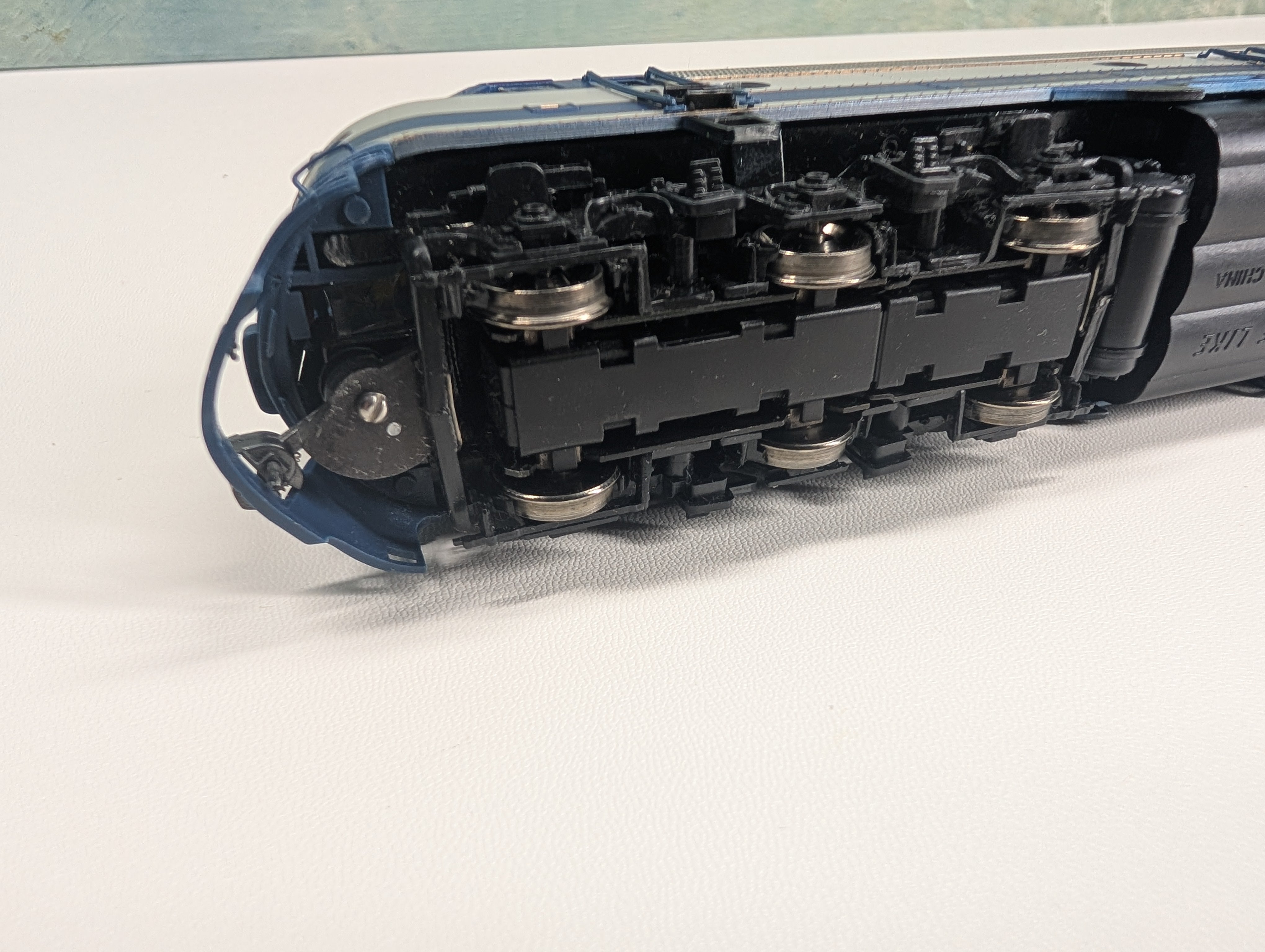 USED Life-Like HO Scale Proto 2000 E8/9 Diesel Locomotive Richmond, Fredericksburg and Potomac #1009 Runs Great Digitrax DCC