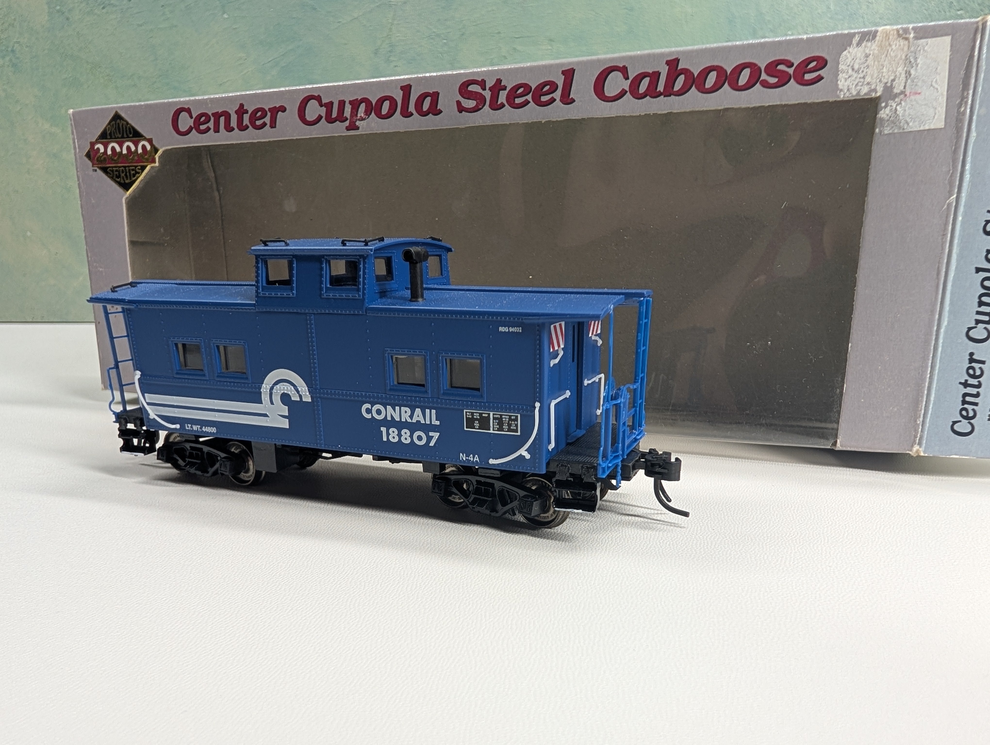 USED Life-Like 8512 HO Scale Center Cupola Steel Caboose Conrail CR #18807 Proto 2000