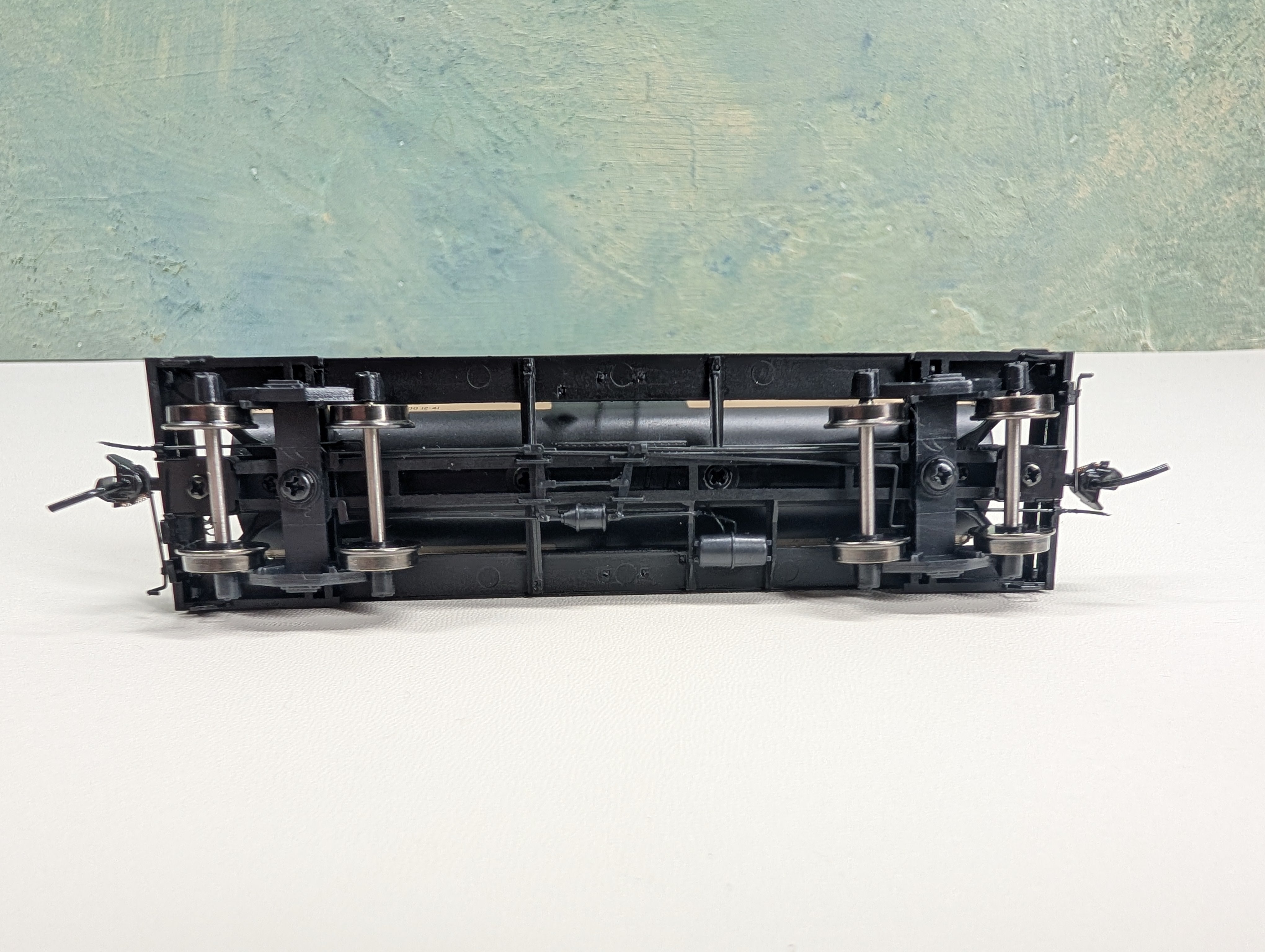 USED Broadway Limited 6176 HO Scale 6000 Gallon Chlorine Tank Car Monsanto Chemicals MONX #1020