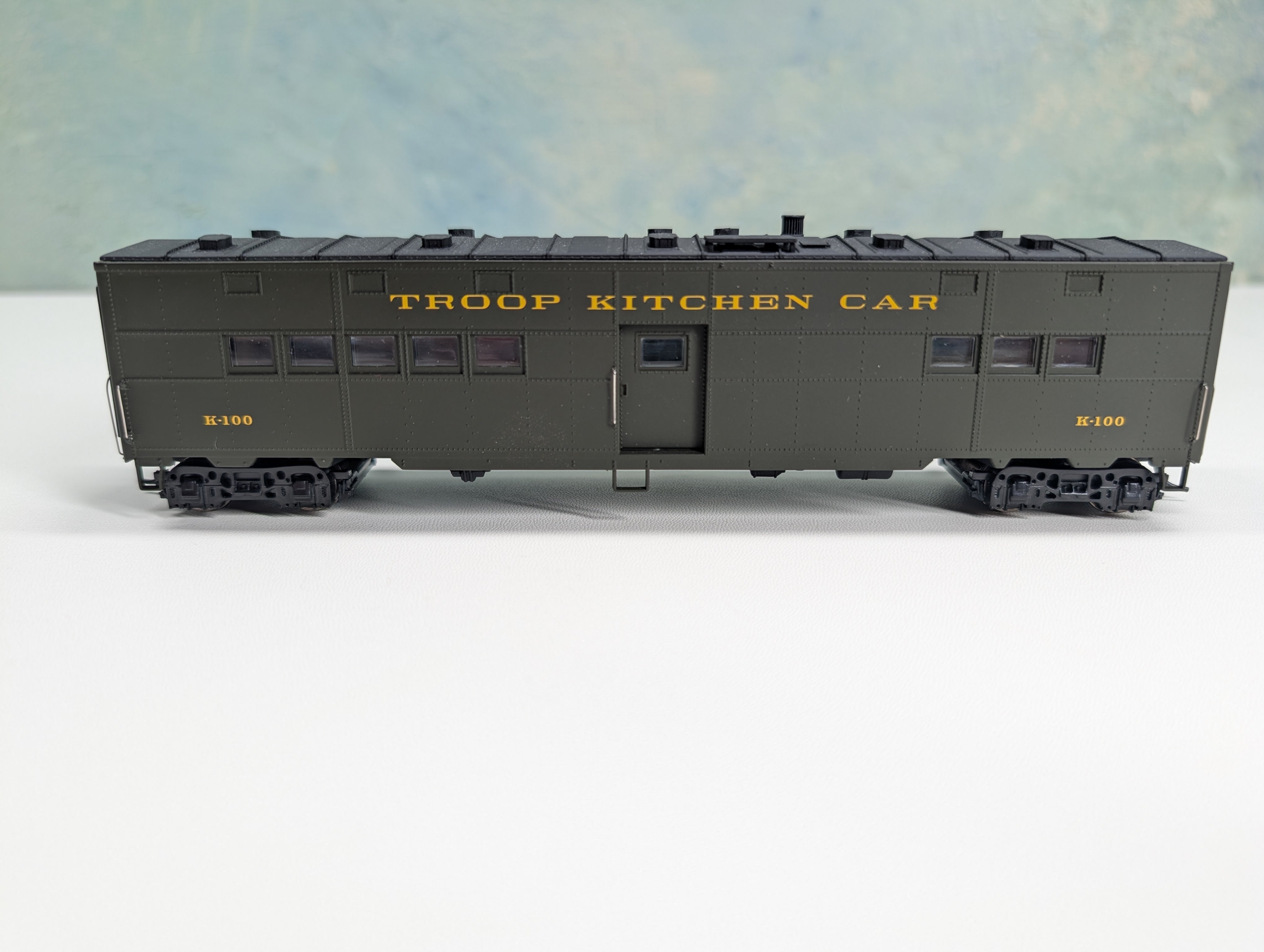 USED Walthers 932-4181 HO Scale ACF Troop Kitchen Car #K-100