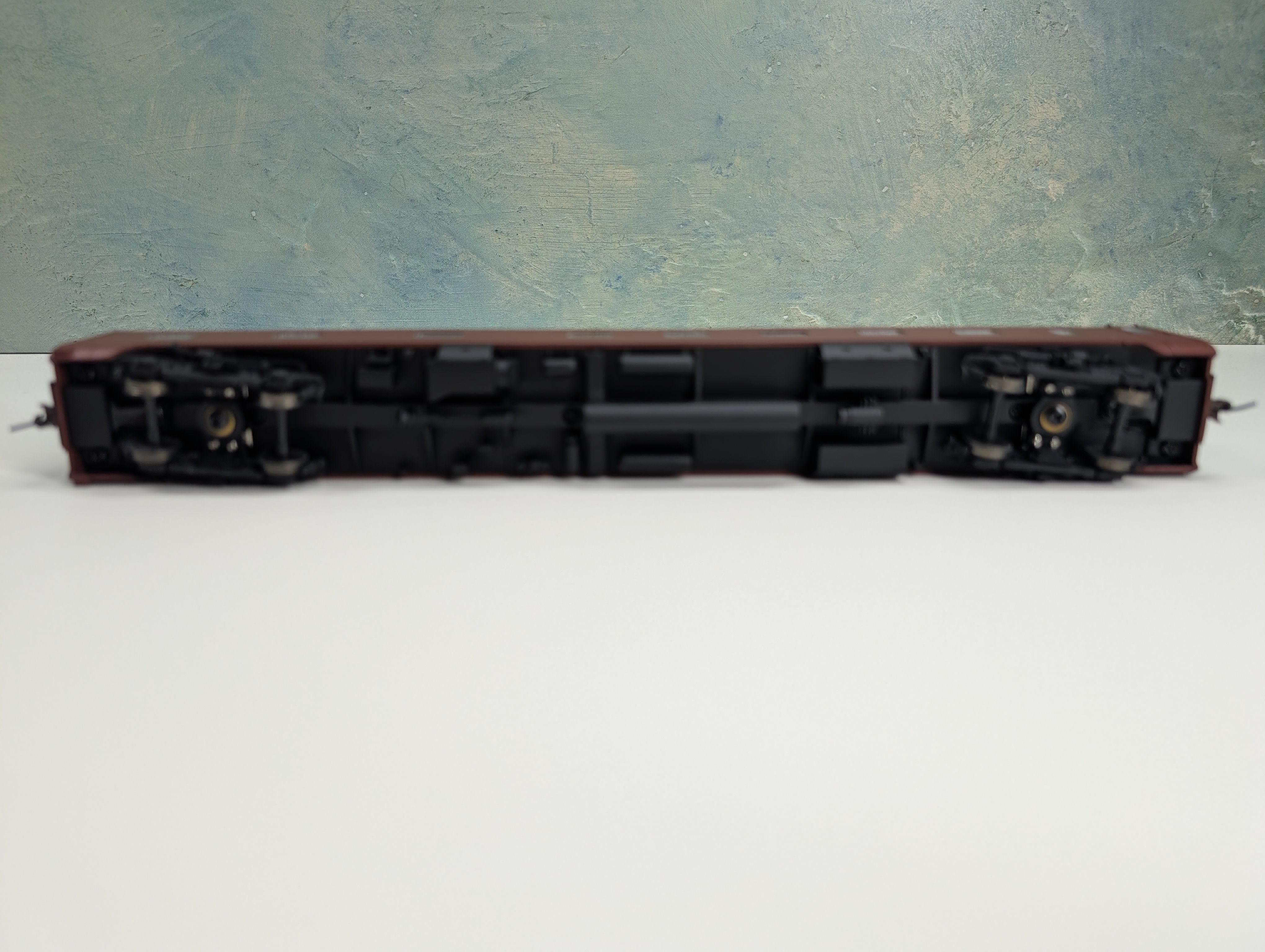 USED Walthers 932-6747 HO Scale Pullman-Standard 10-5 Sleeper Passenger Car Pennsylvania