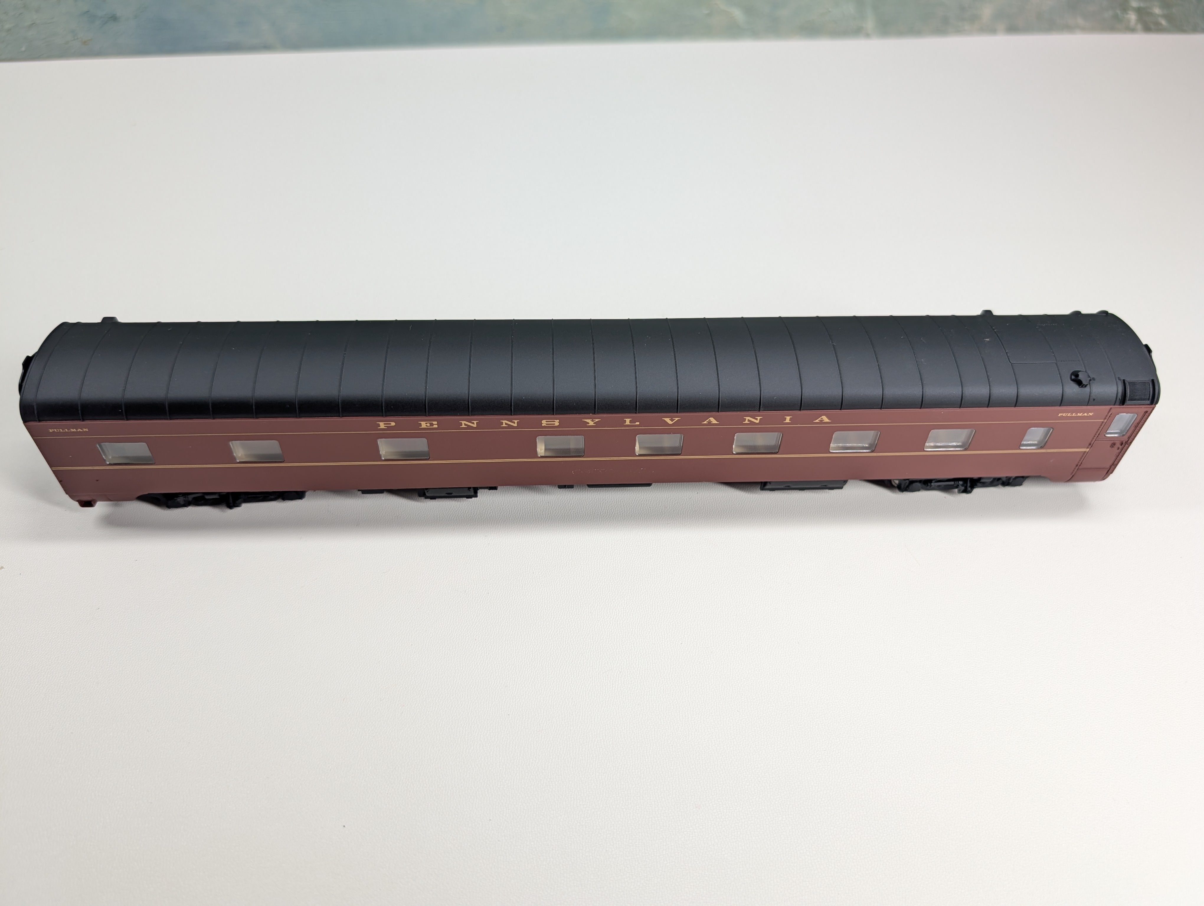 USED Walthers 932-6747 HO Scale Pullman-Standard 10-5 Sleeper Passenger Car Pennsylvania