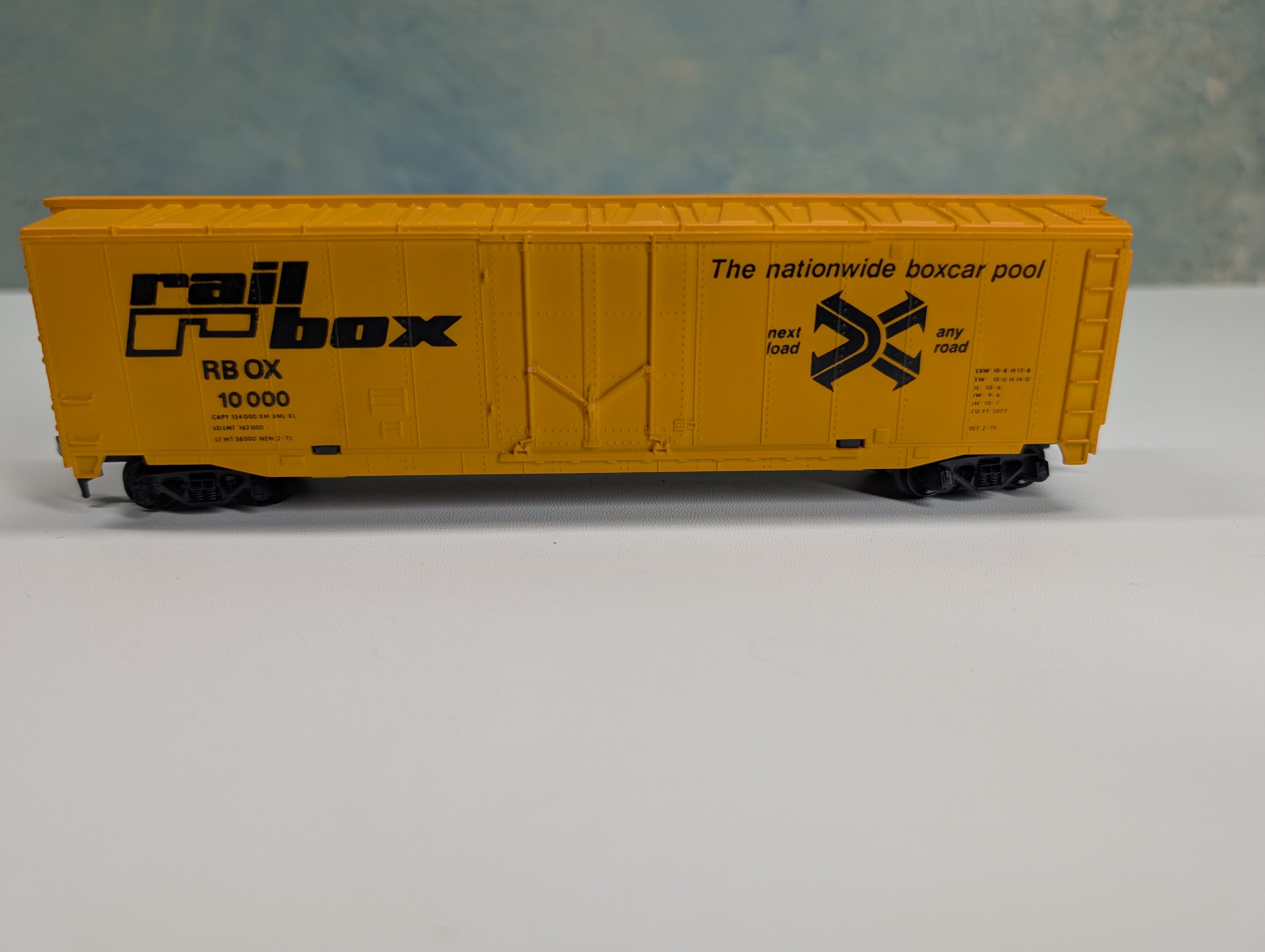 USED Tyco HO Scale 50' Box Car Railbox RBOX #10000