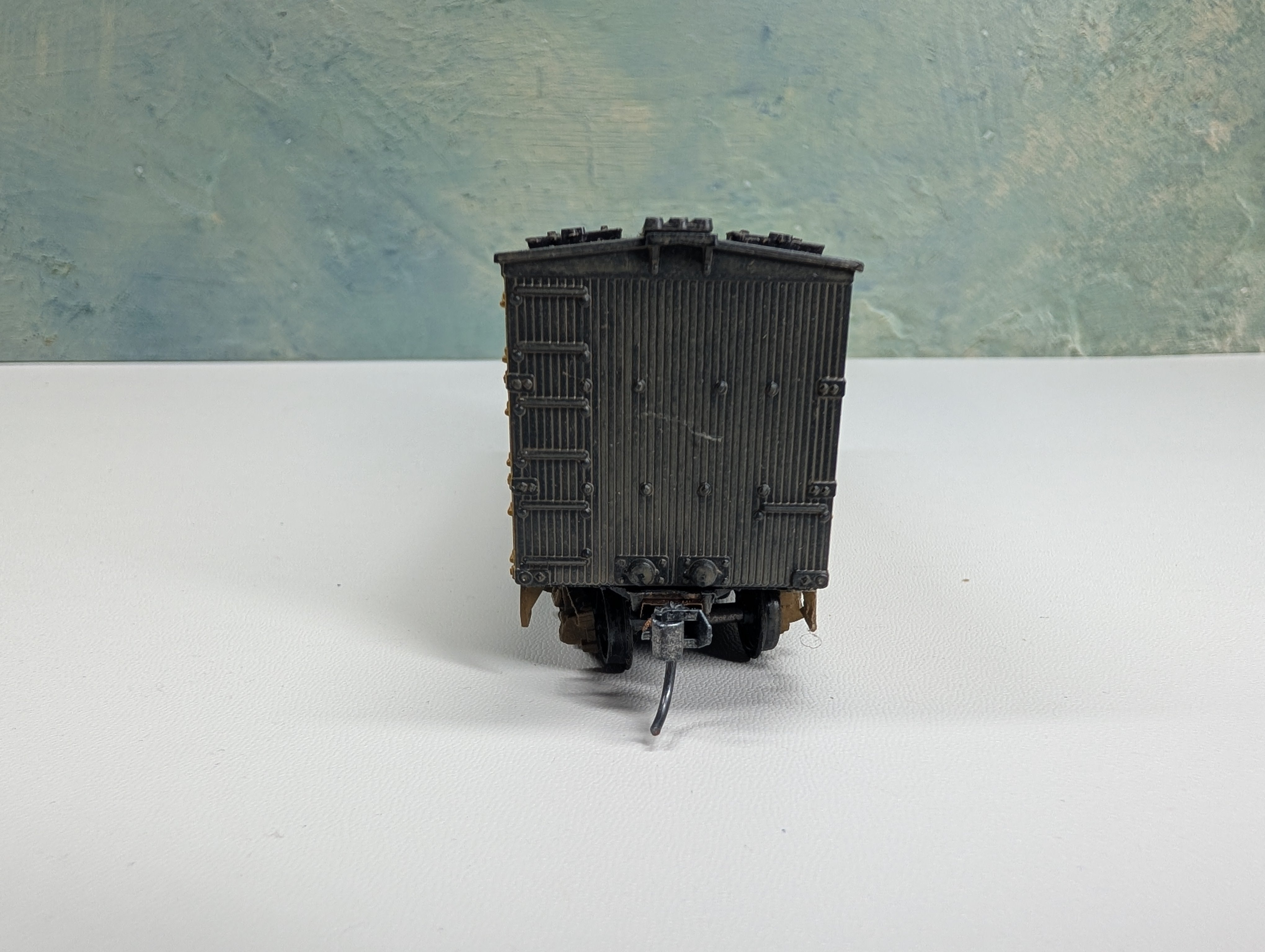 USED Roundhouse HO Scale 37' Wooden Reefer Illinois Central IC #55401 Weathered