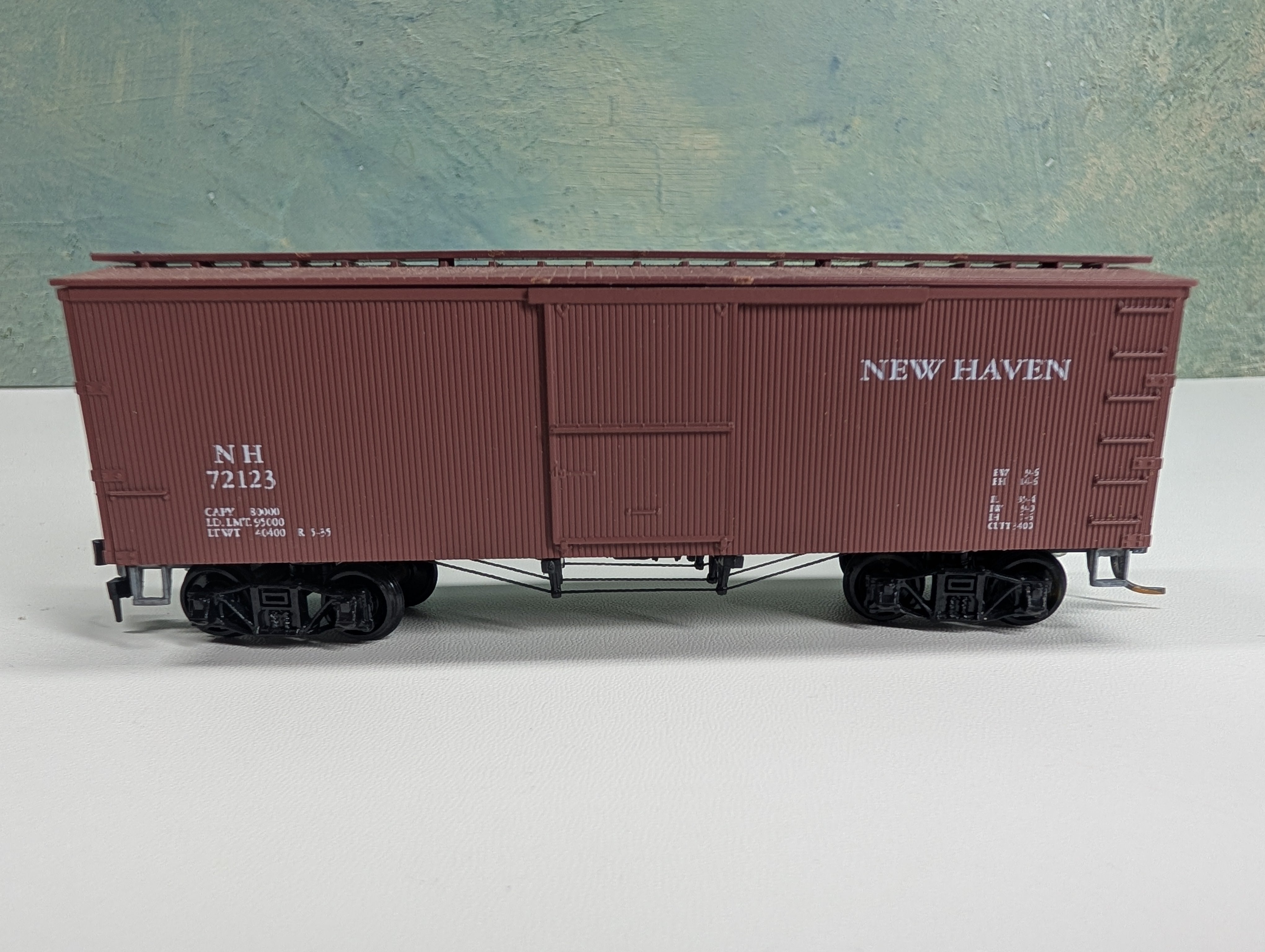 USED Roundhouse HO Scale 37' Wooden Reefer New Haven NH #72123