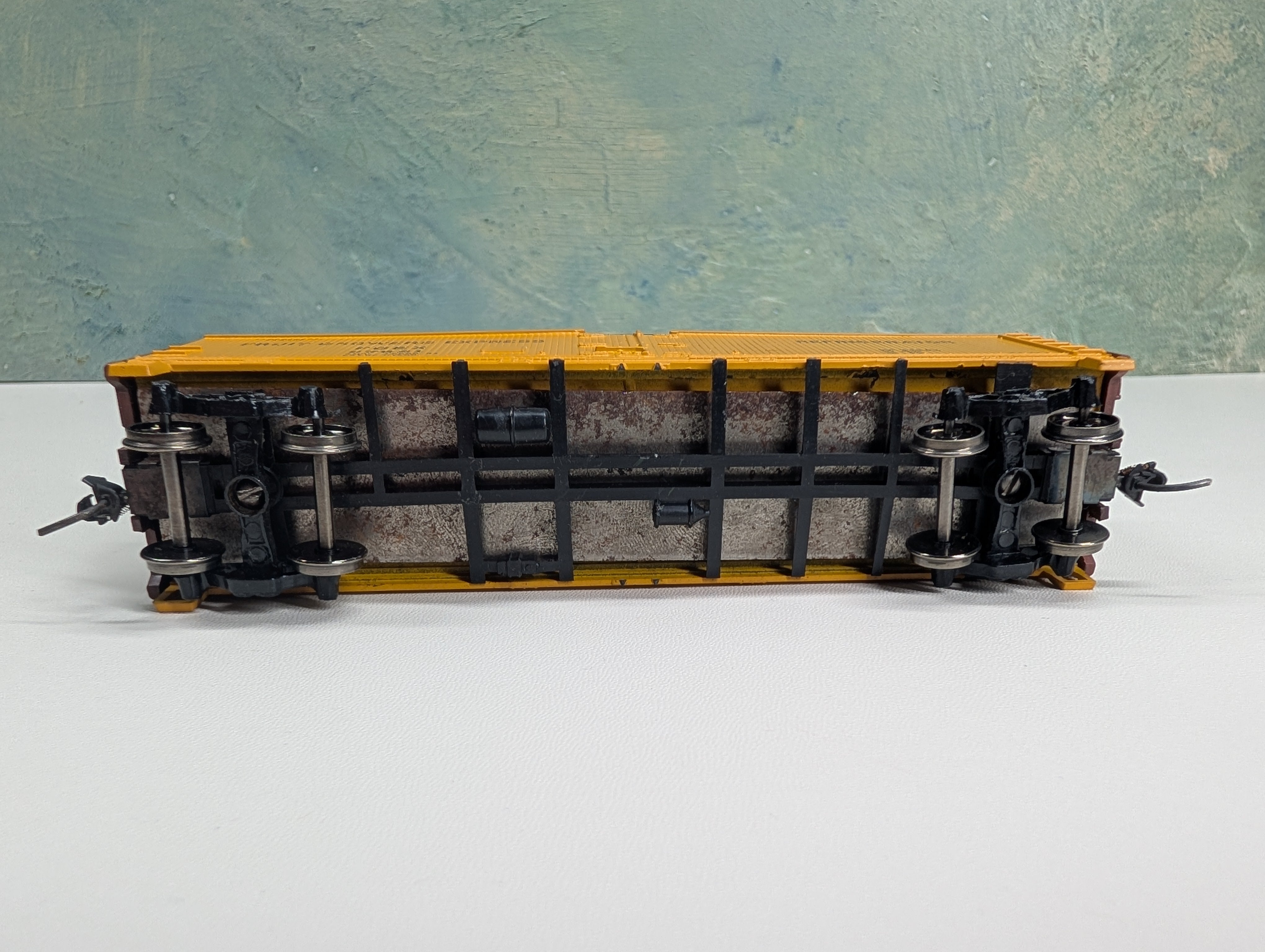 USED Athearn HO Scale 40' Reefer Fruit Growers Express FGEX #57621