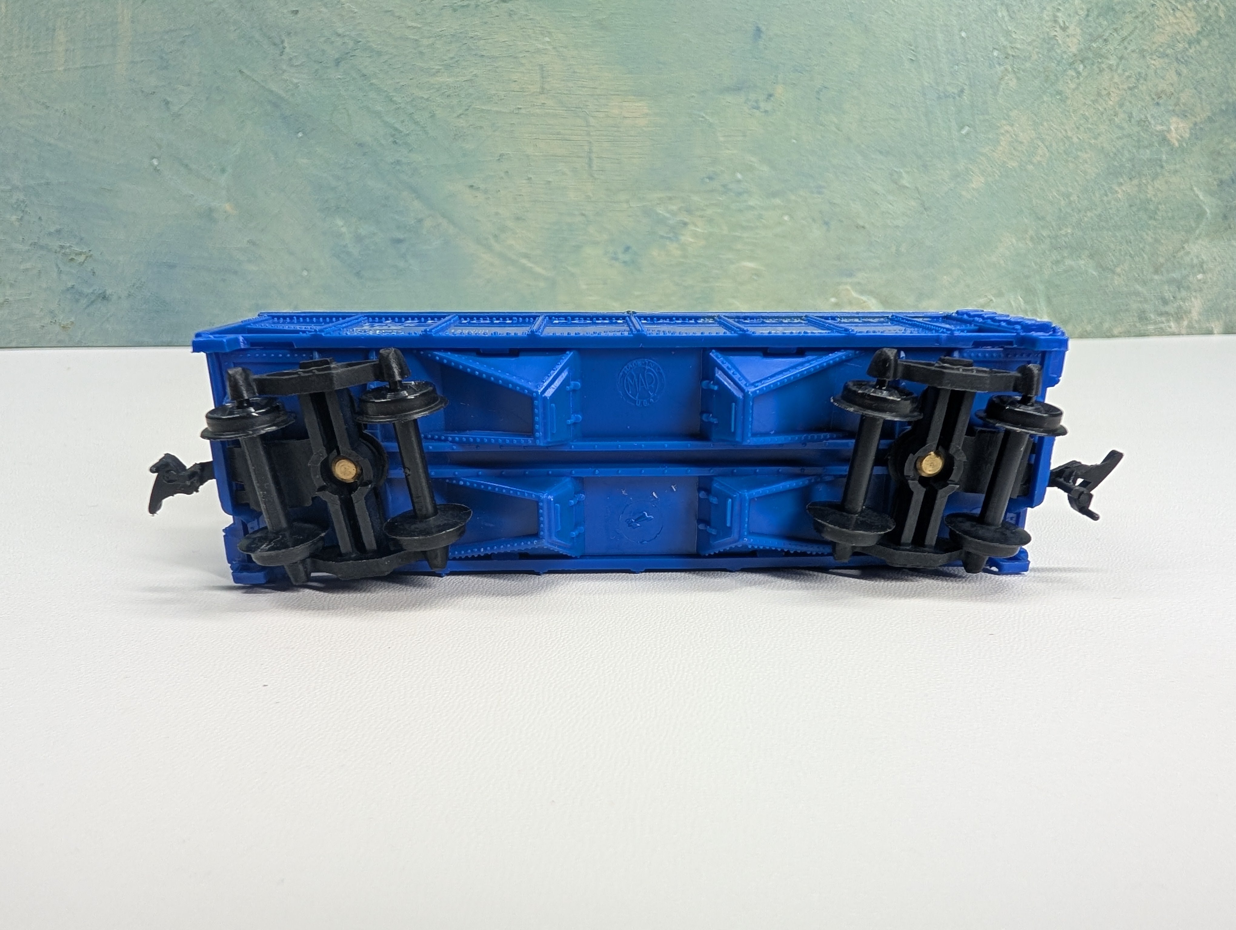 USED Marx HO Scale Covered Hopper, Rare Blue Lehigh Portland Cement LPCX #109