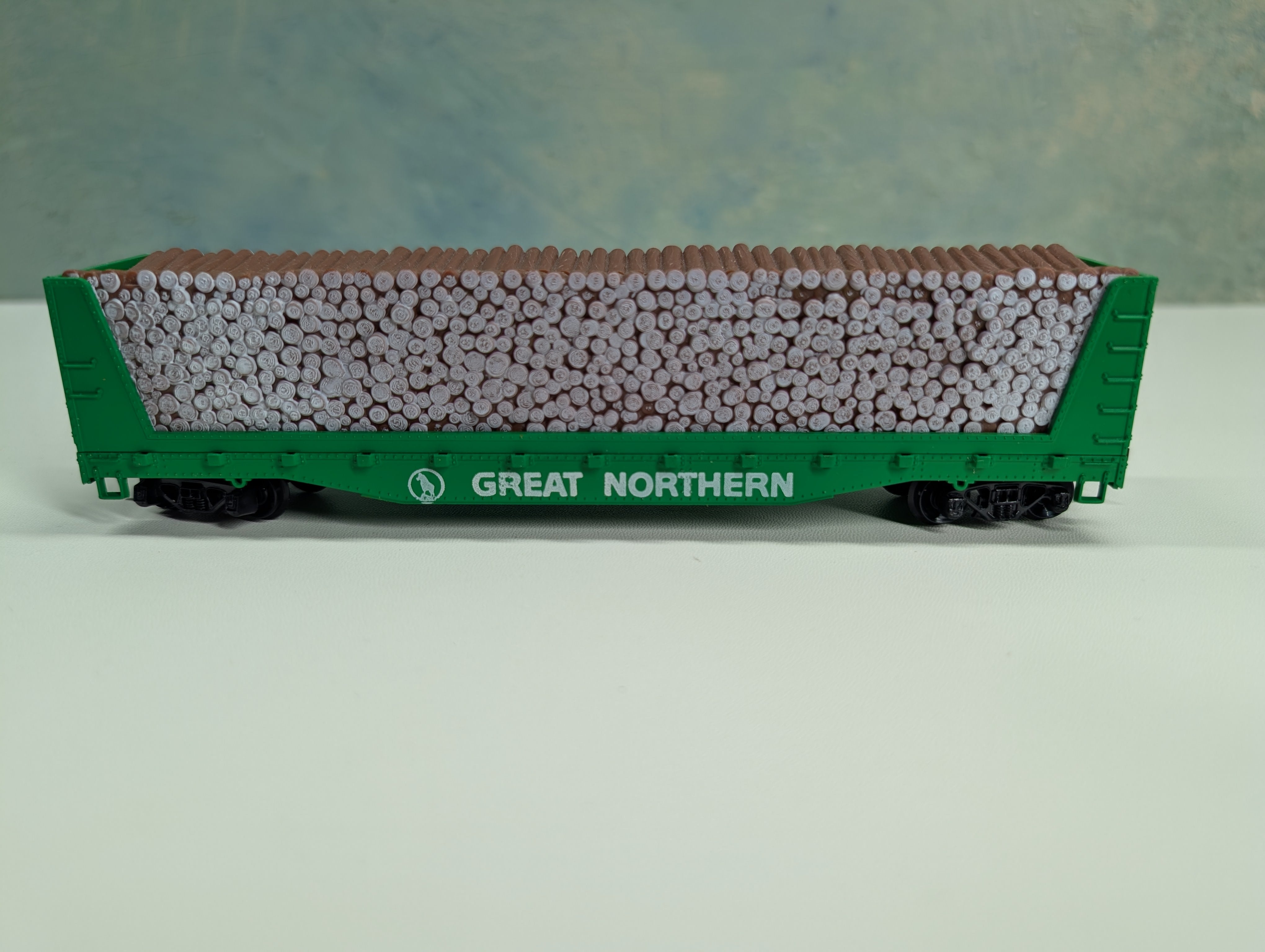 USED Tyco HO Scale Bulkhead Flat Car Great Northern