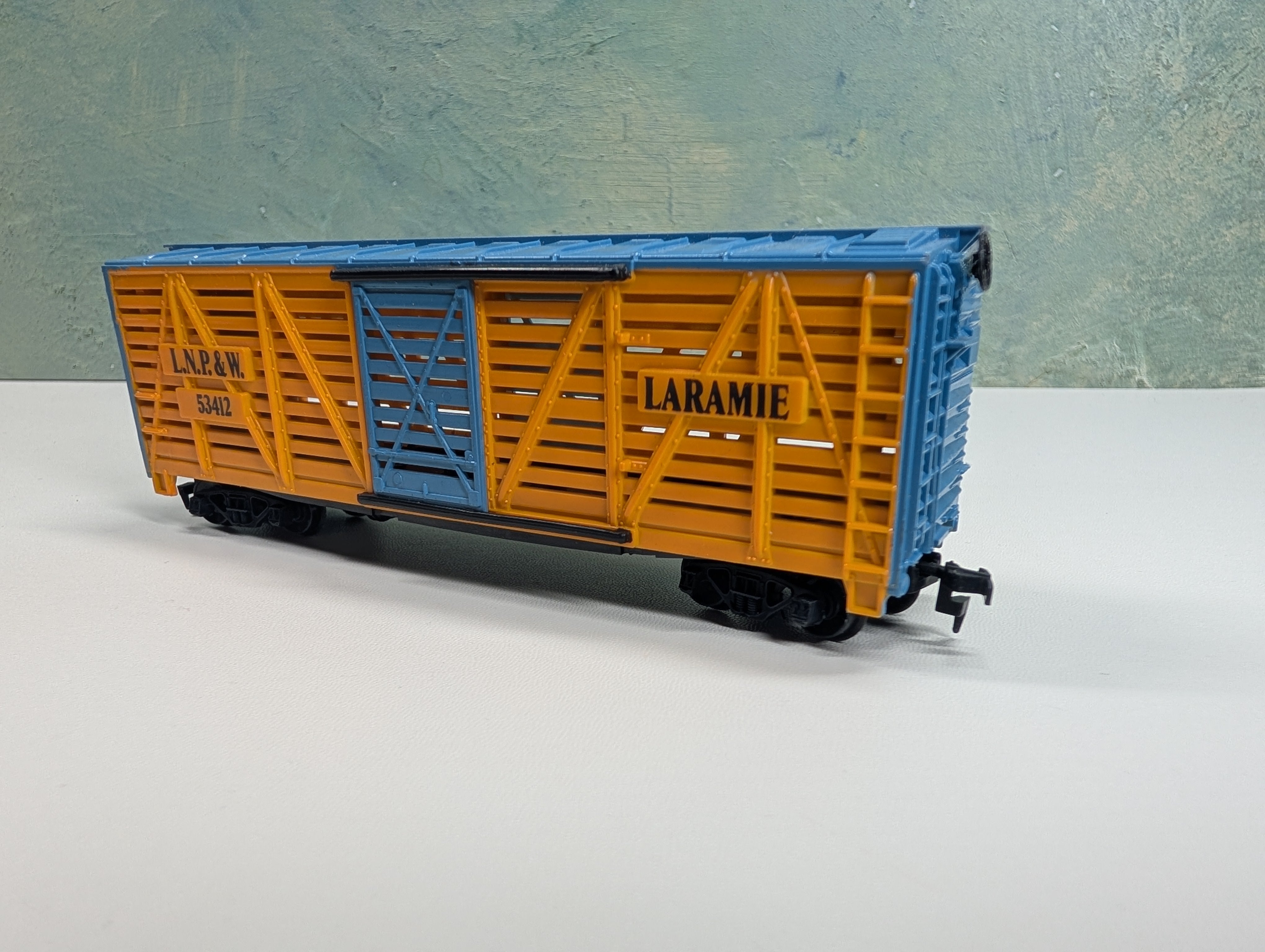 USED Tyco HO Scale Stock Car Laramie LNP&W #53412