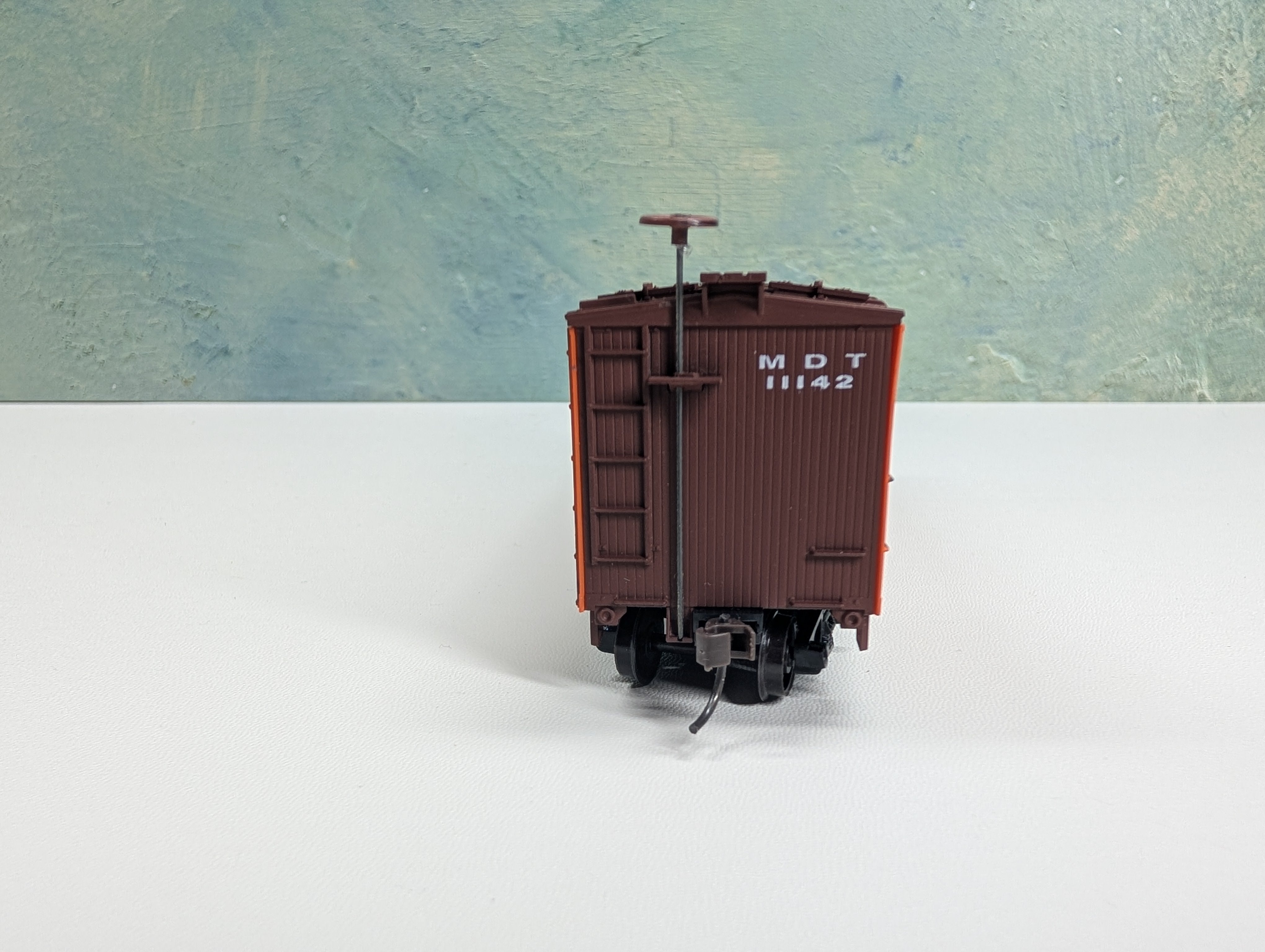 USED Accurail HO Scale Wooden Reefer MDT #11142