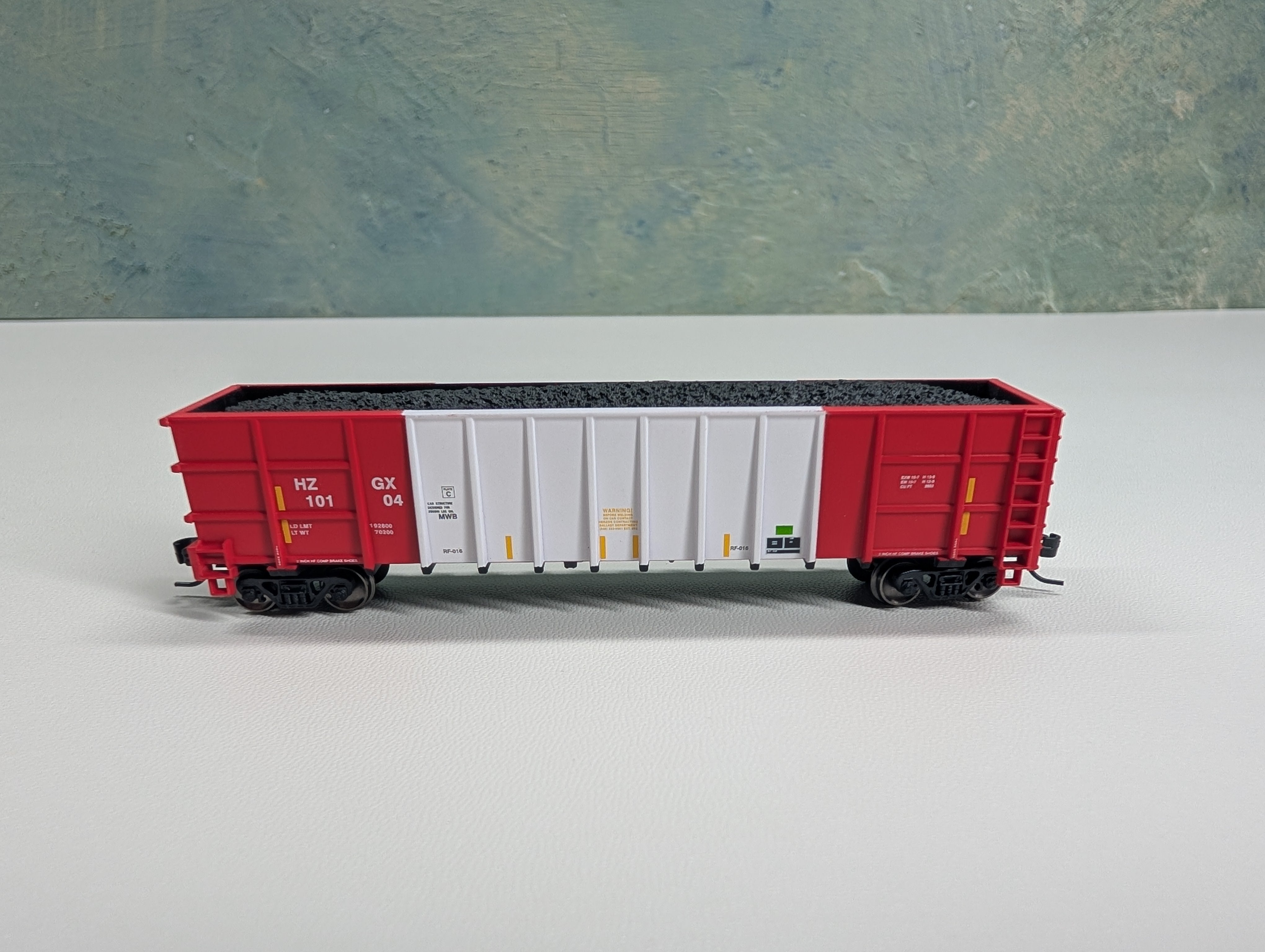 USED Athearn 3840 N Scale Thrall High-Side Gondola Herzog HZGX #10104