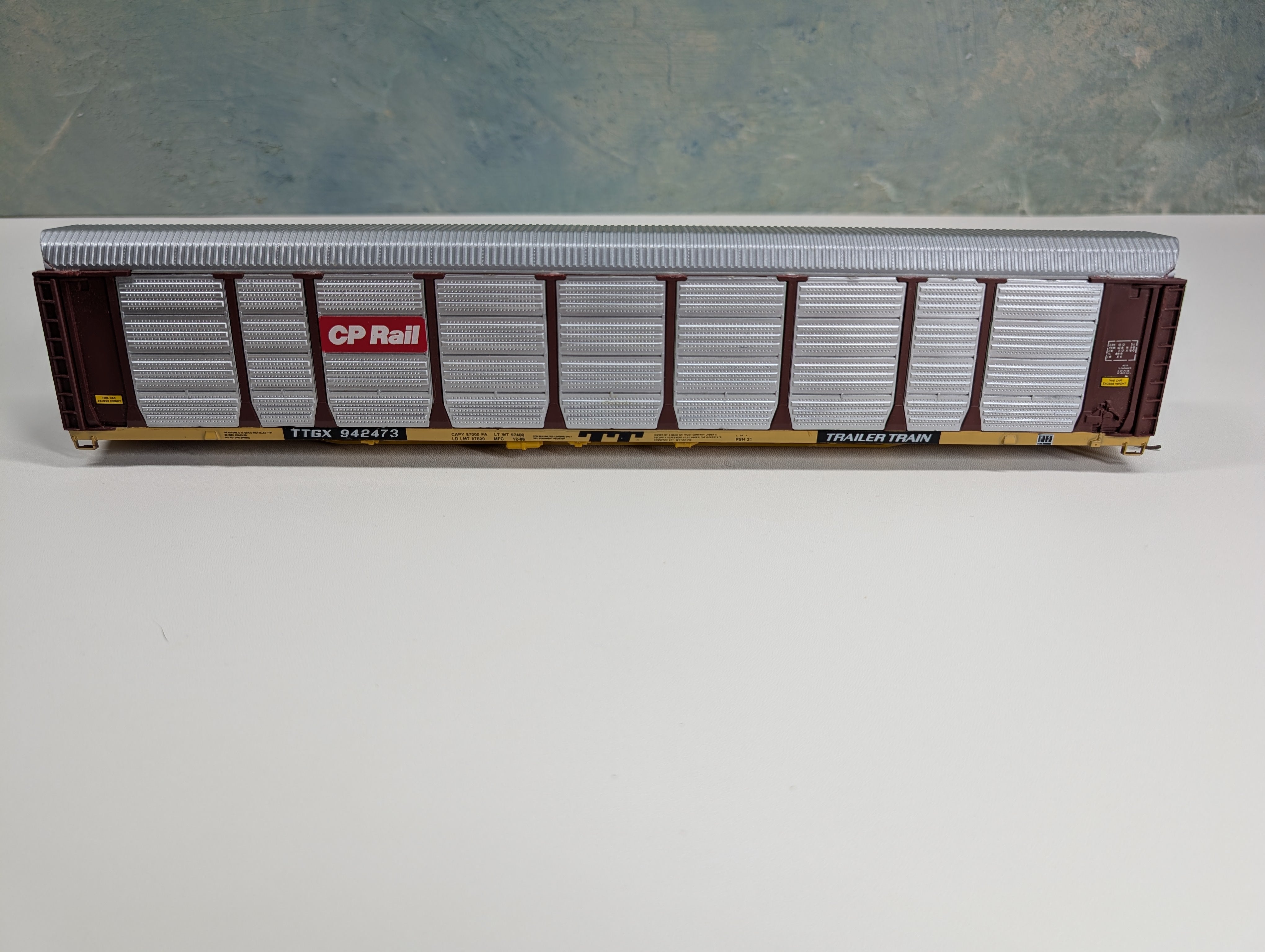 USED Walthers HO Scale Auotcarrier (Missing Parts) CP Rail TTGX #942473
