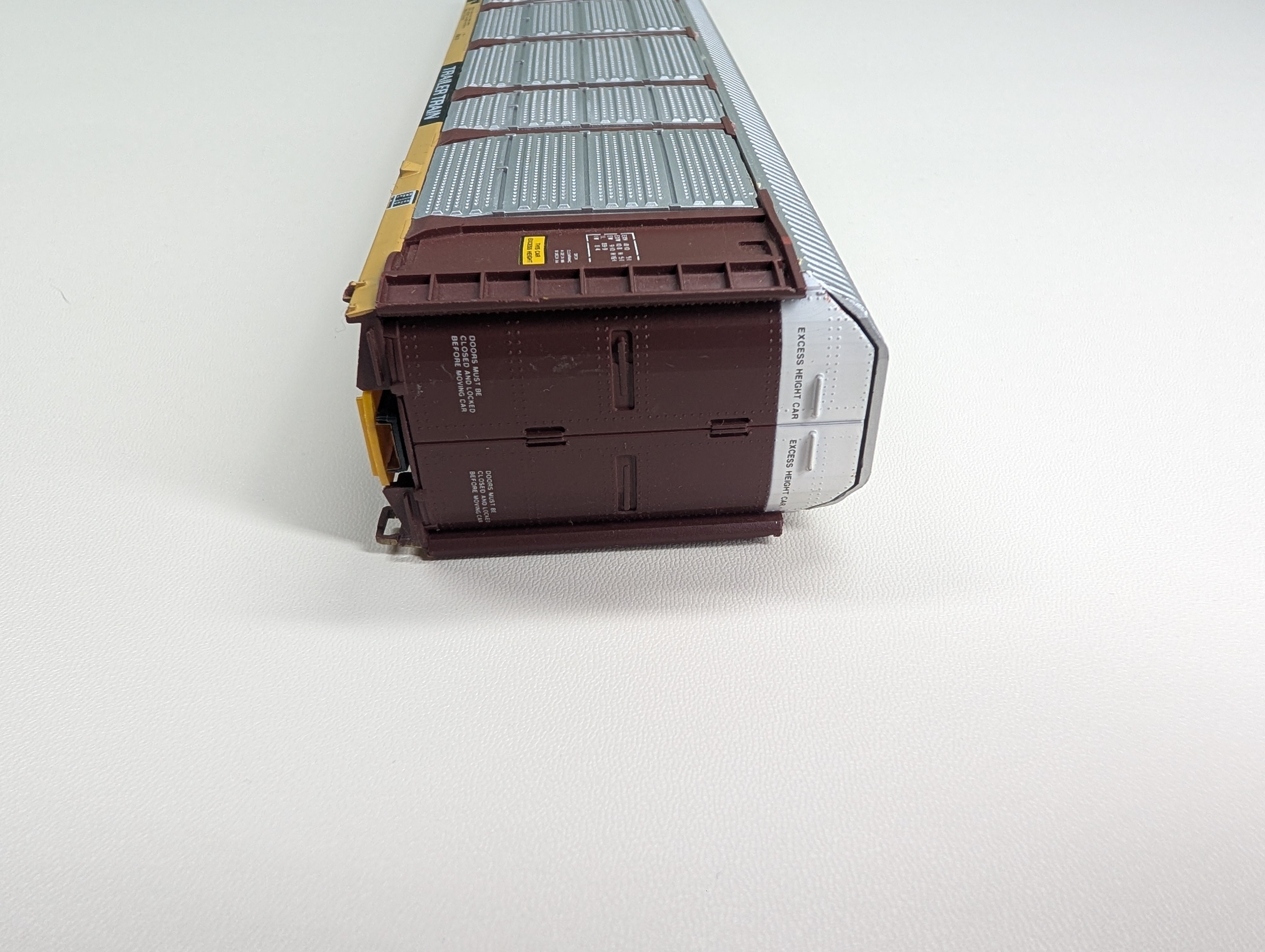 USED Walthers HO Scale Auotcarrier (Missing Parts) CP Rail TTGX #942473