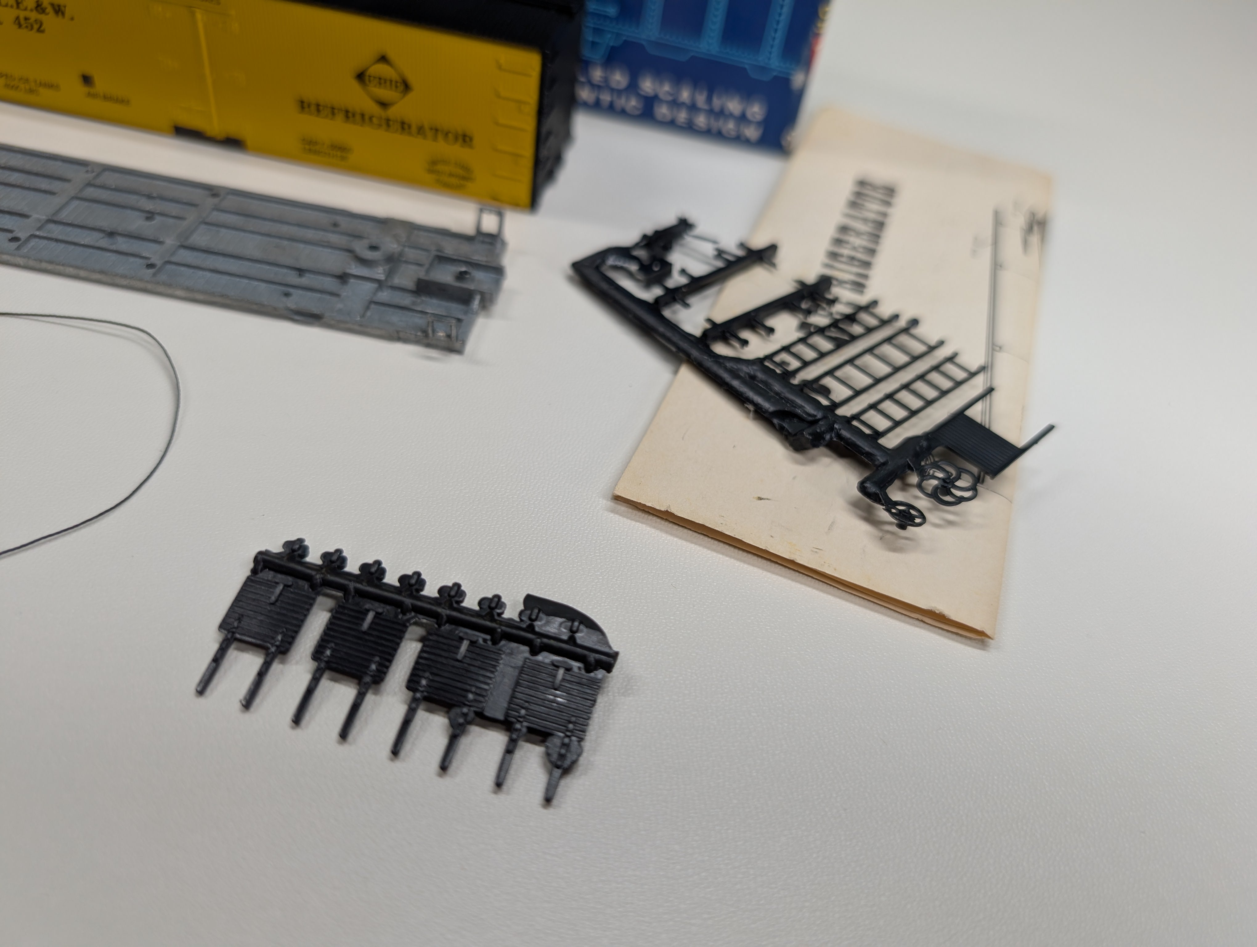 USED Roundhouse HO Scale Old Time Reefer Car Erie NYLE&W #R452 Kit