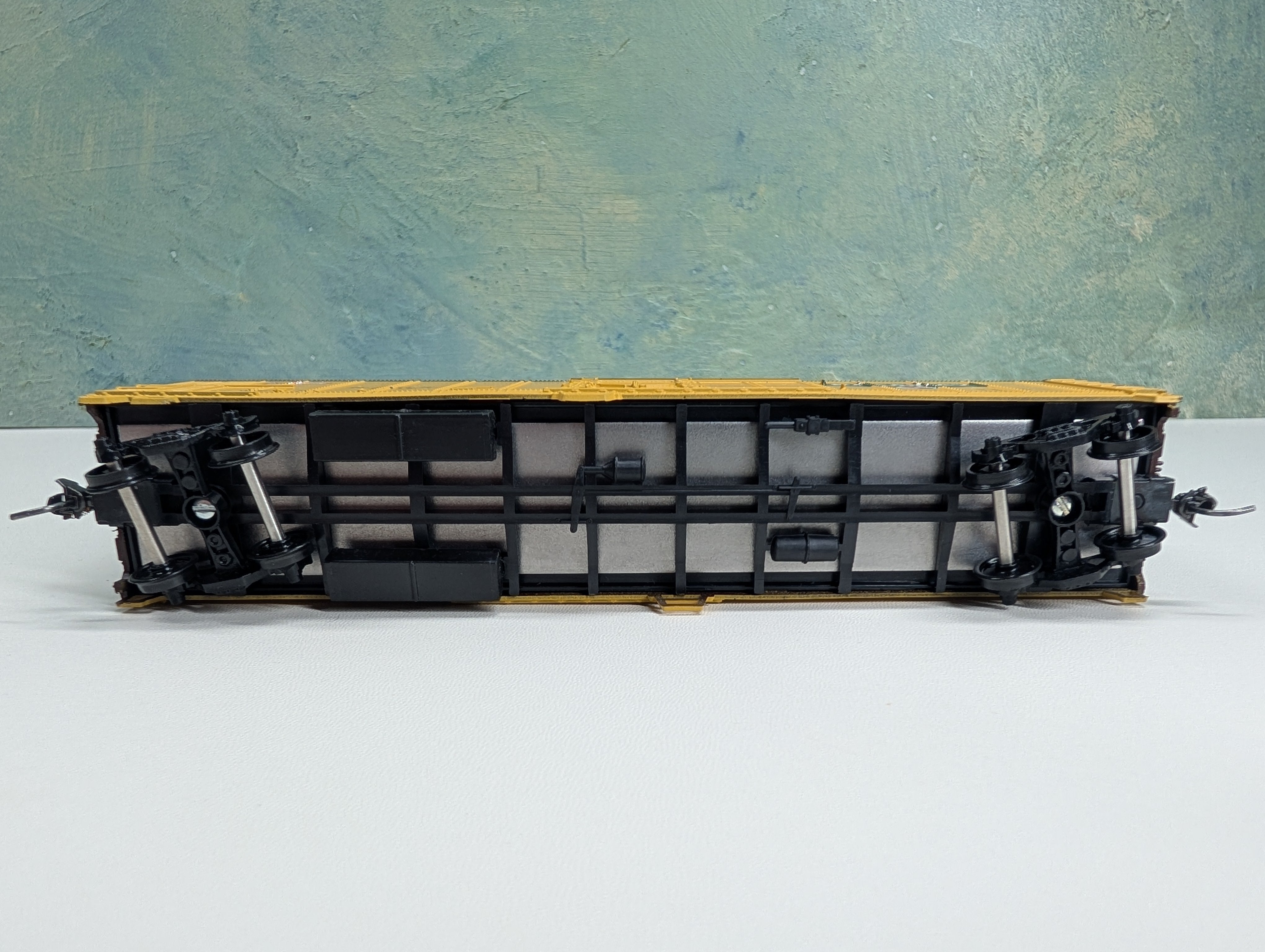 USED Athearn HO Scale 50' Reefer Safeway Foods NADX #2617