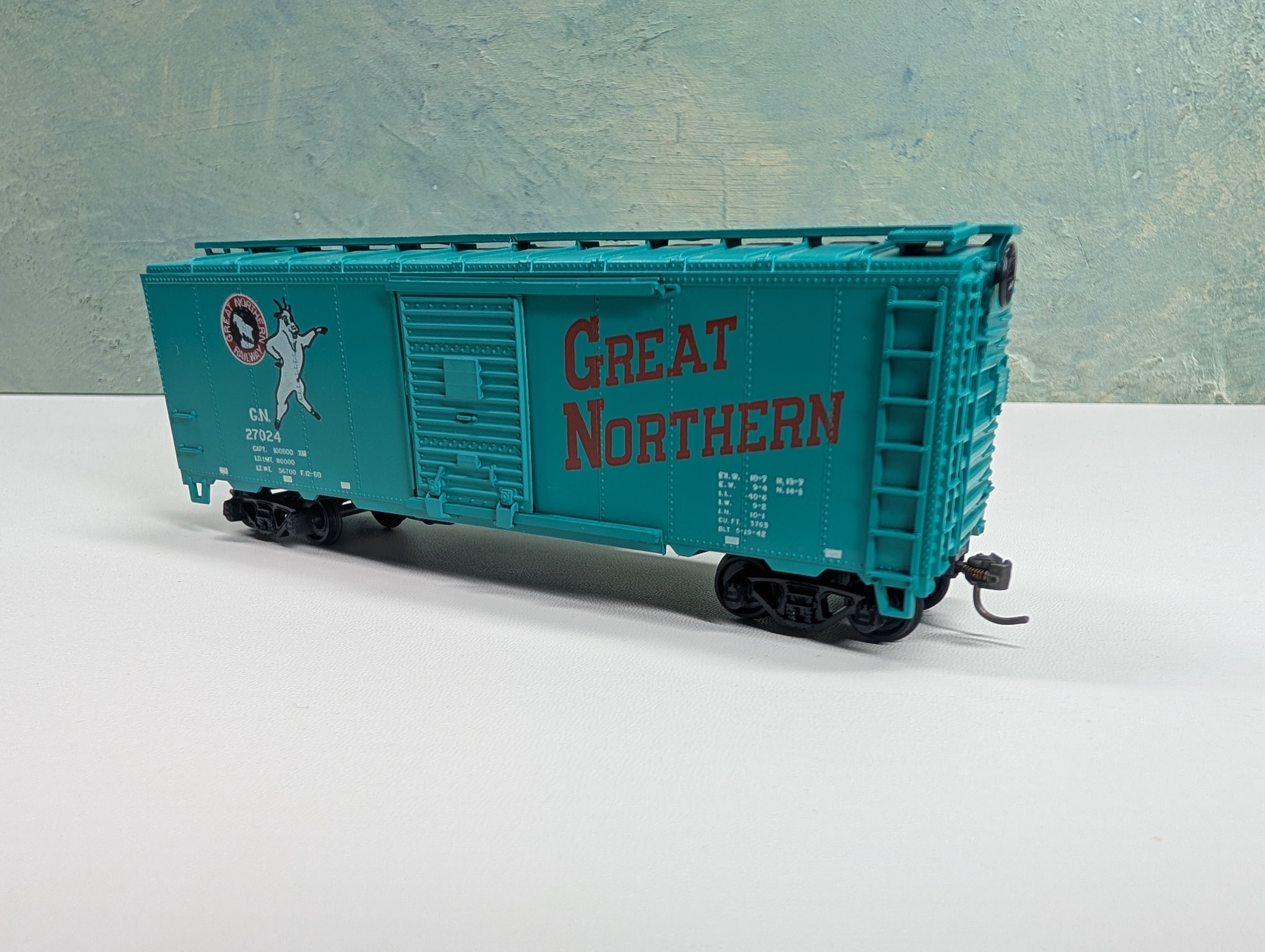 USED Athearn HO Scale 40' Box Car Great Northern GN #27024