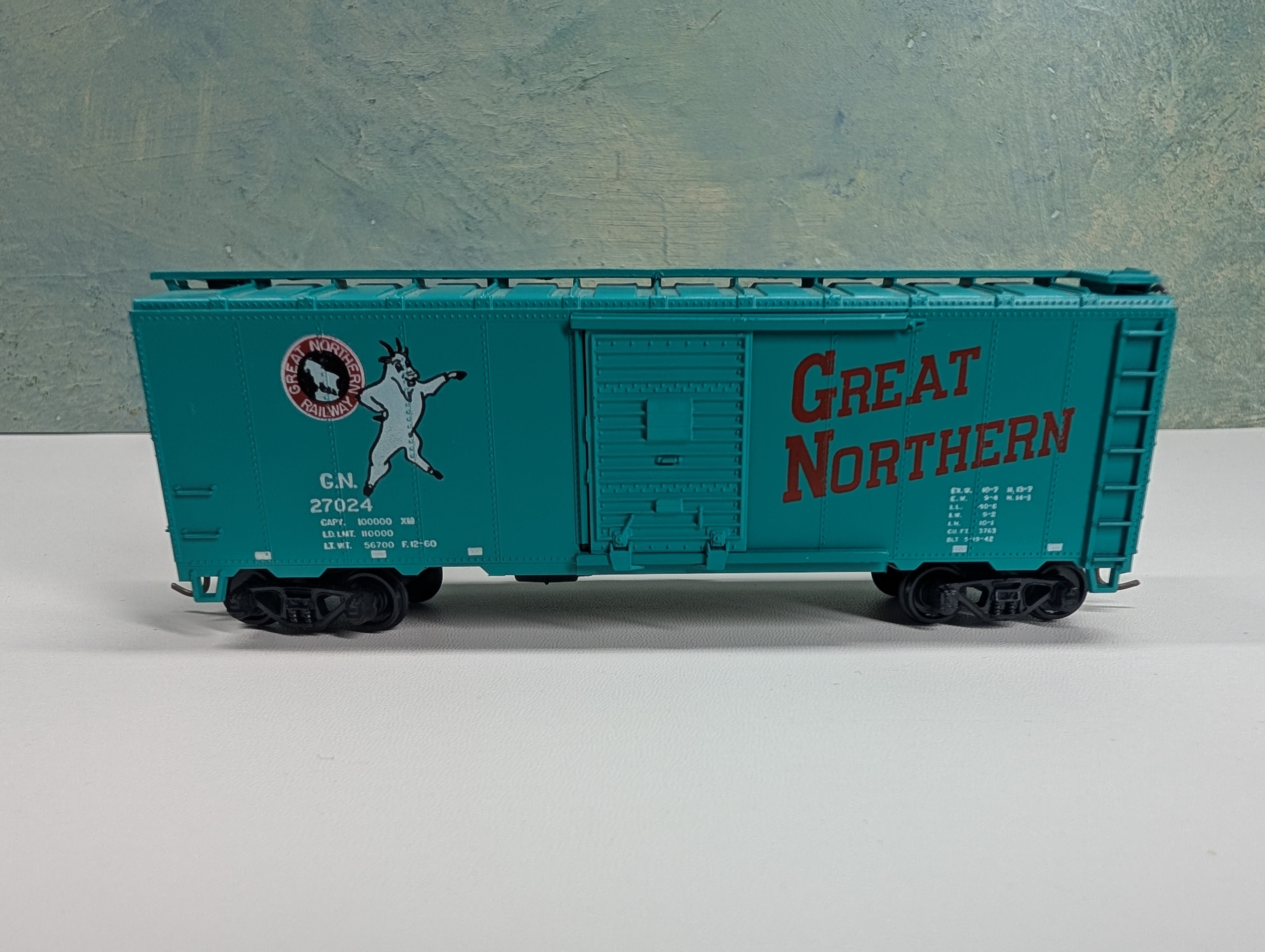 USED Athearn HO Scale 40' Box Car Great Northern GN #27024