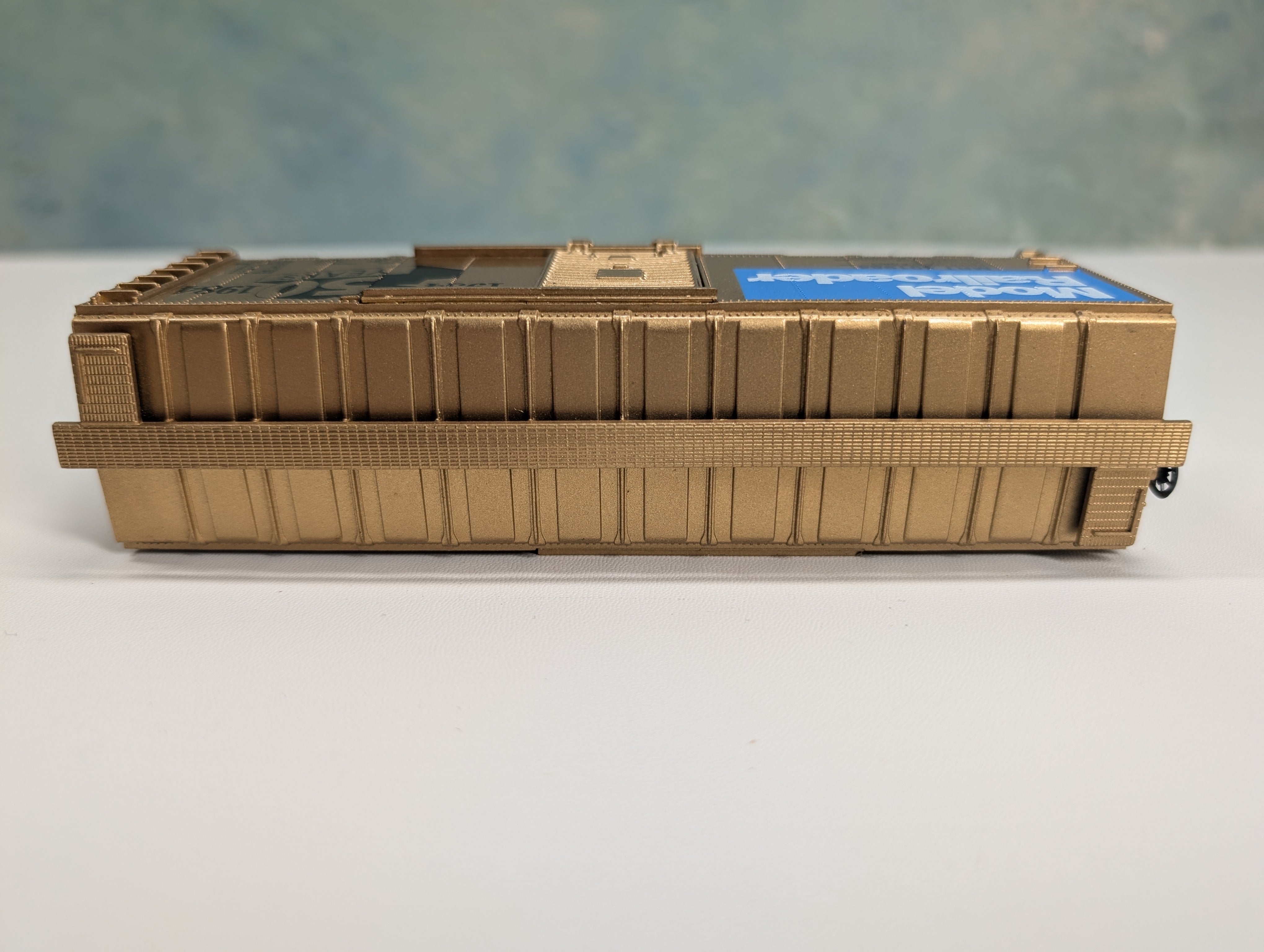 USED Athearn HO Scale 40' Box Car Model Railroader Anniversary Car MRT #501984