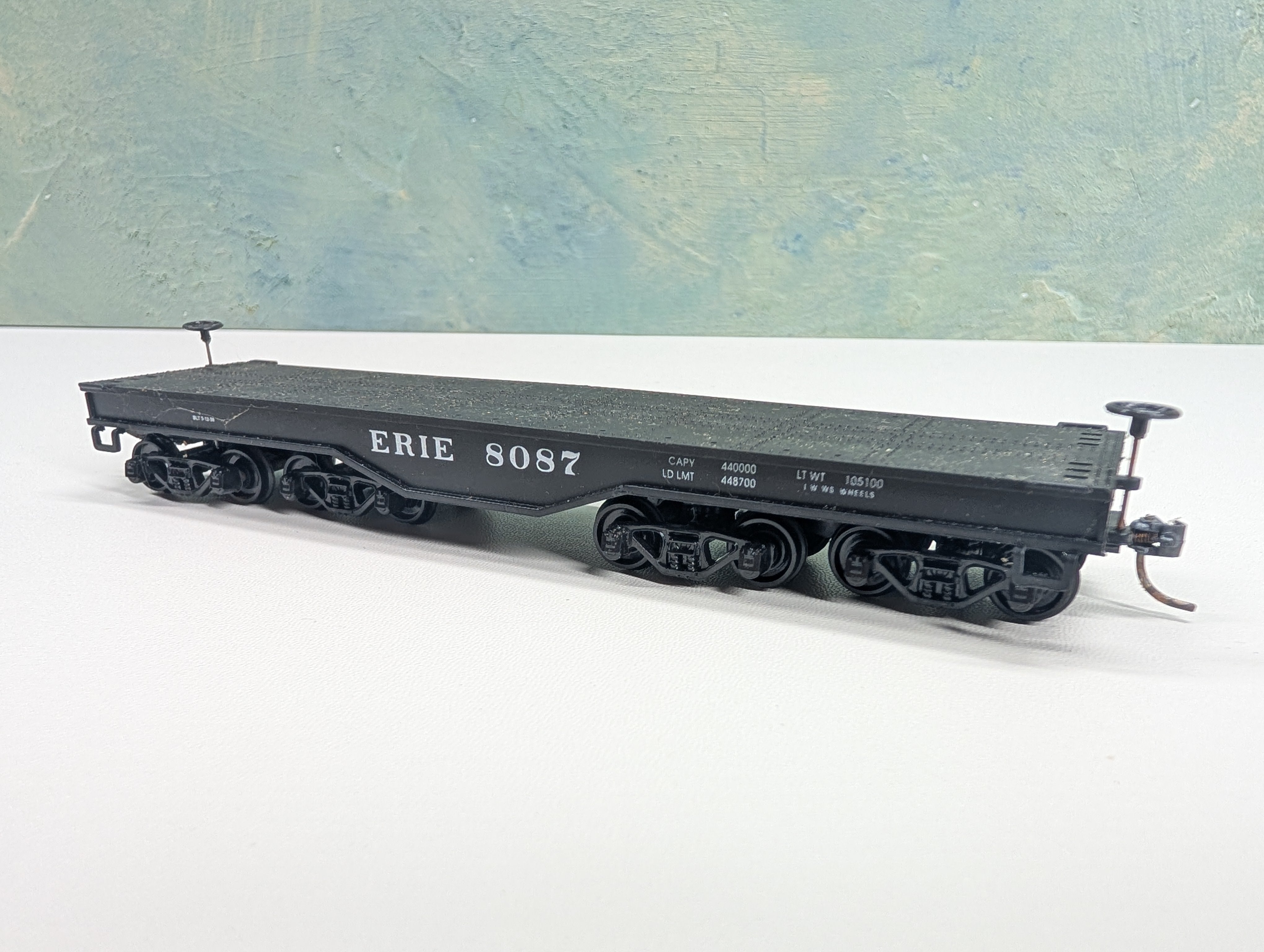 USED Athearn HO Scale Heavy Duty Flat Car Erie #8087