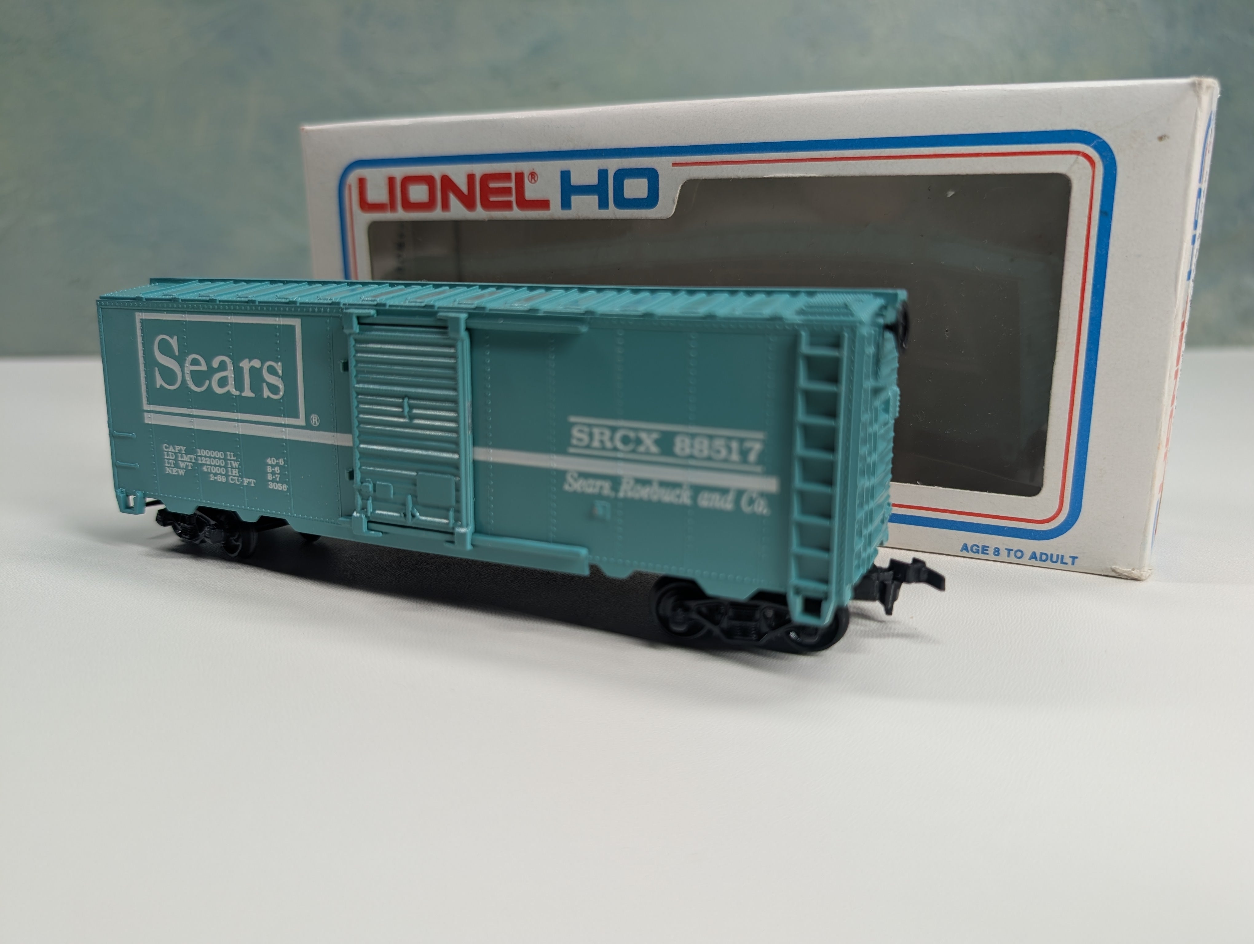 USED Lionel HO Scale 40' Box Car w/ Box Sears SRCX #88517