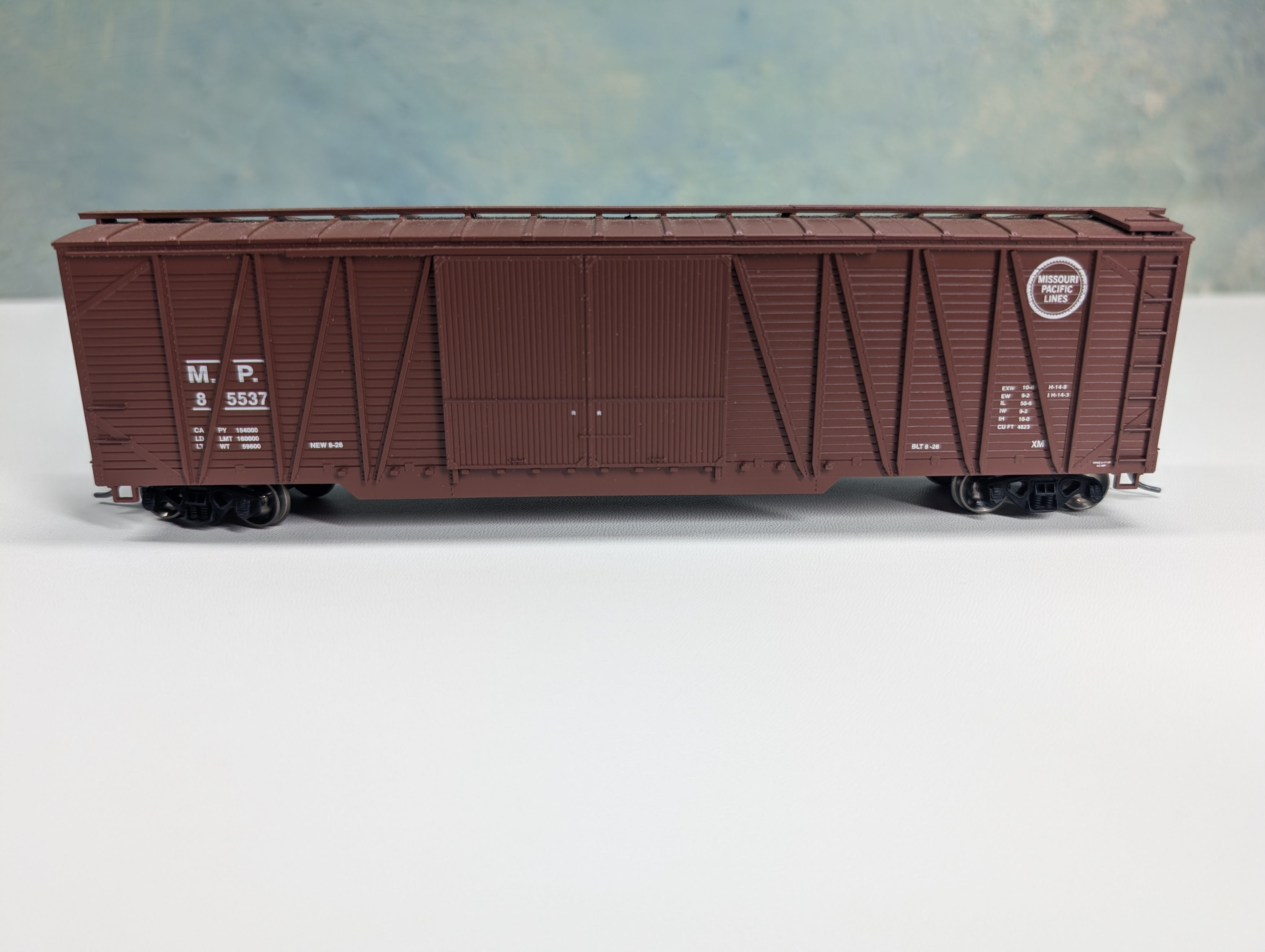 USED Athearn Roundhouse 84415 HO Scale 50' Single Sheath Auto Box Car Missouri Pacific MP #85537