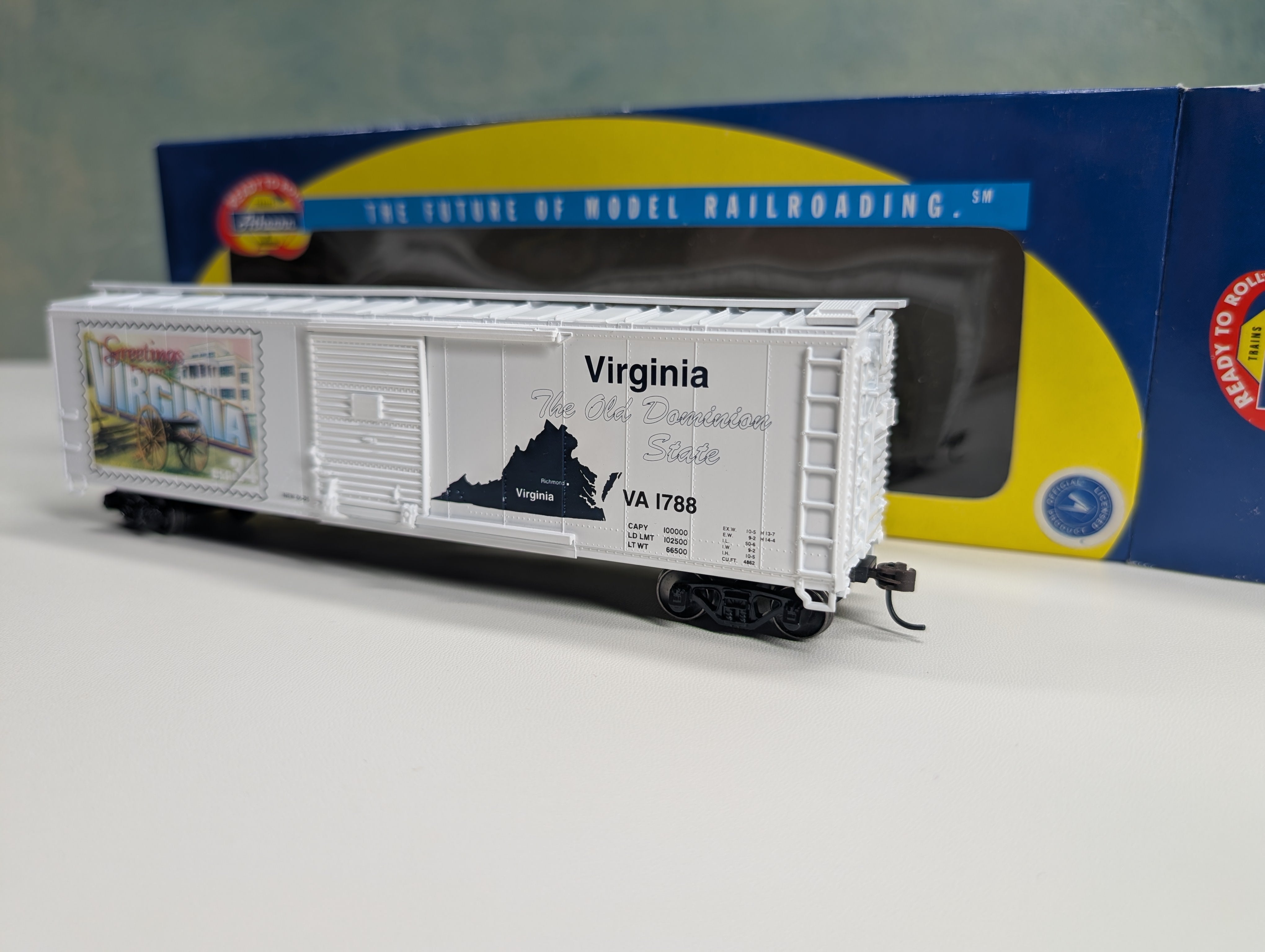 USED Athearn 93346 HO Scale USPS 50' SD Box Car Virginia VA #1788