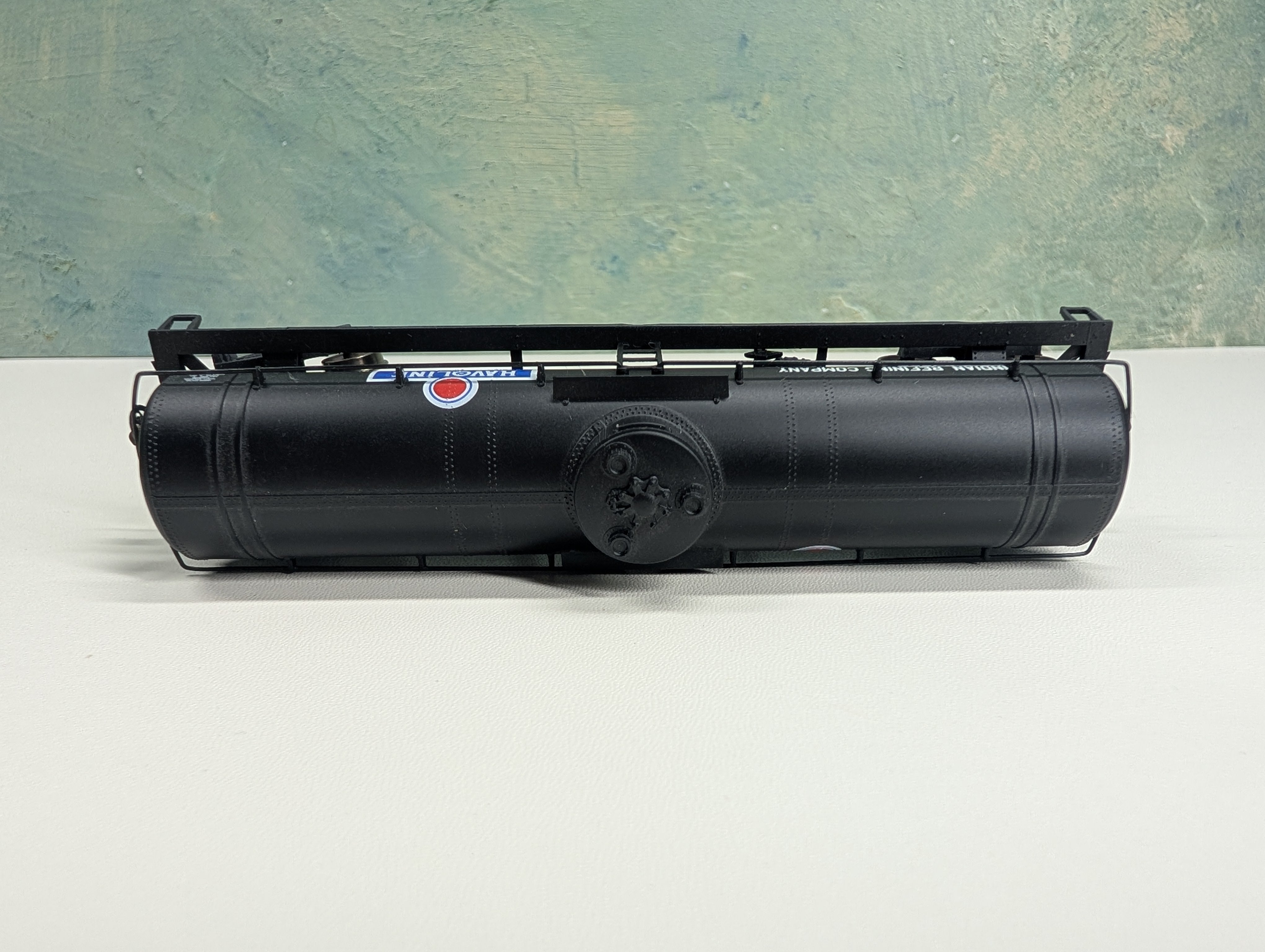 USED Athearn 76656 HO Scale Single Dome Tank Car Indian Refining Company IRCX #1268