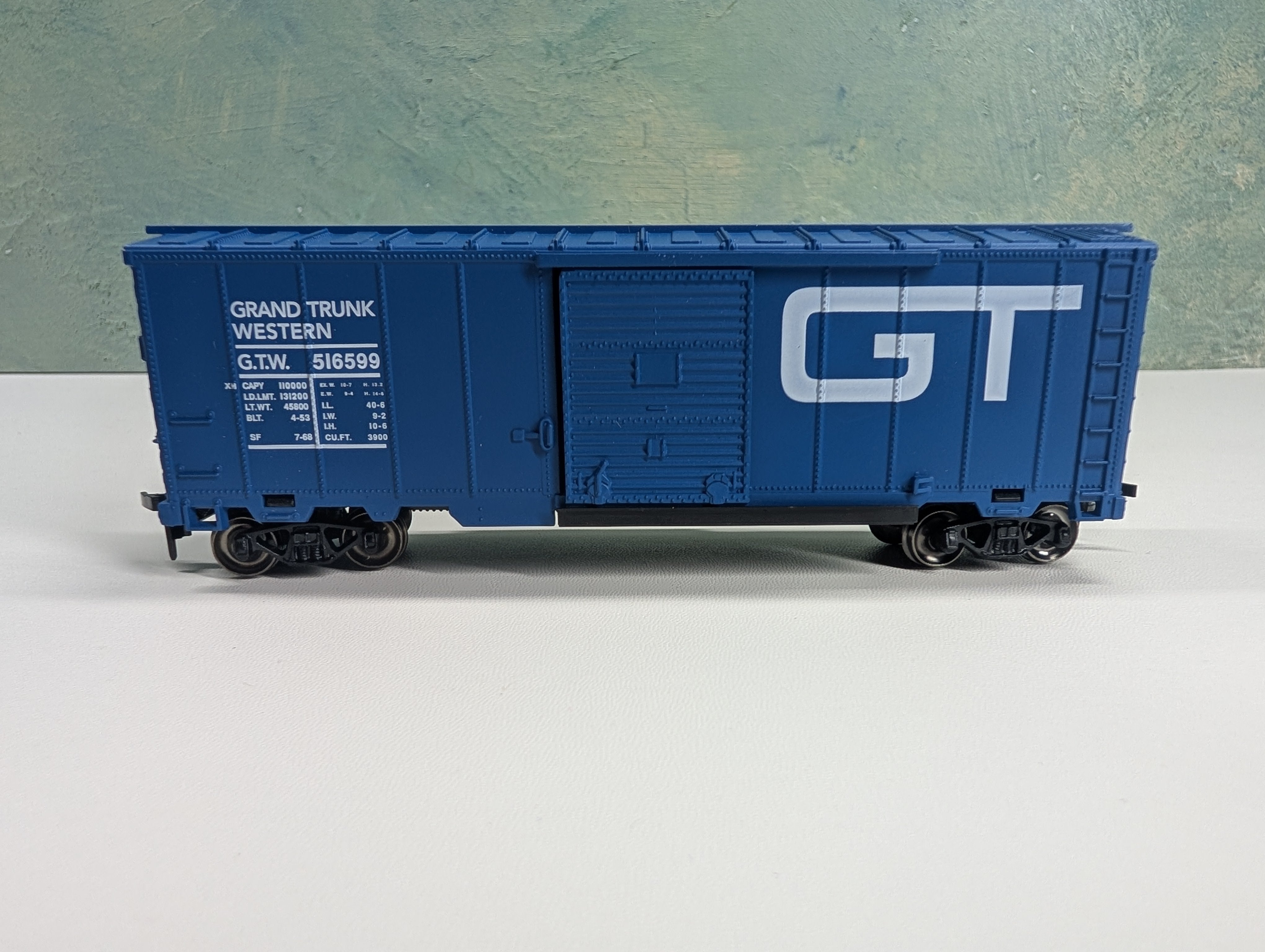 USED Model Power 7954 HO Scale 40' Box Car Grand Trunk Western GTW #516599 Metal Wheels