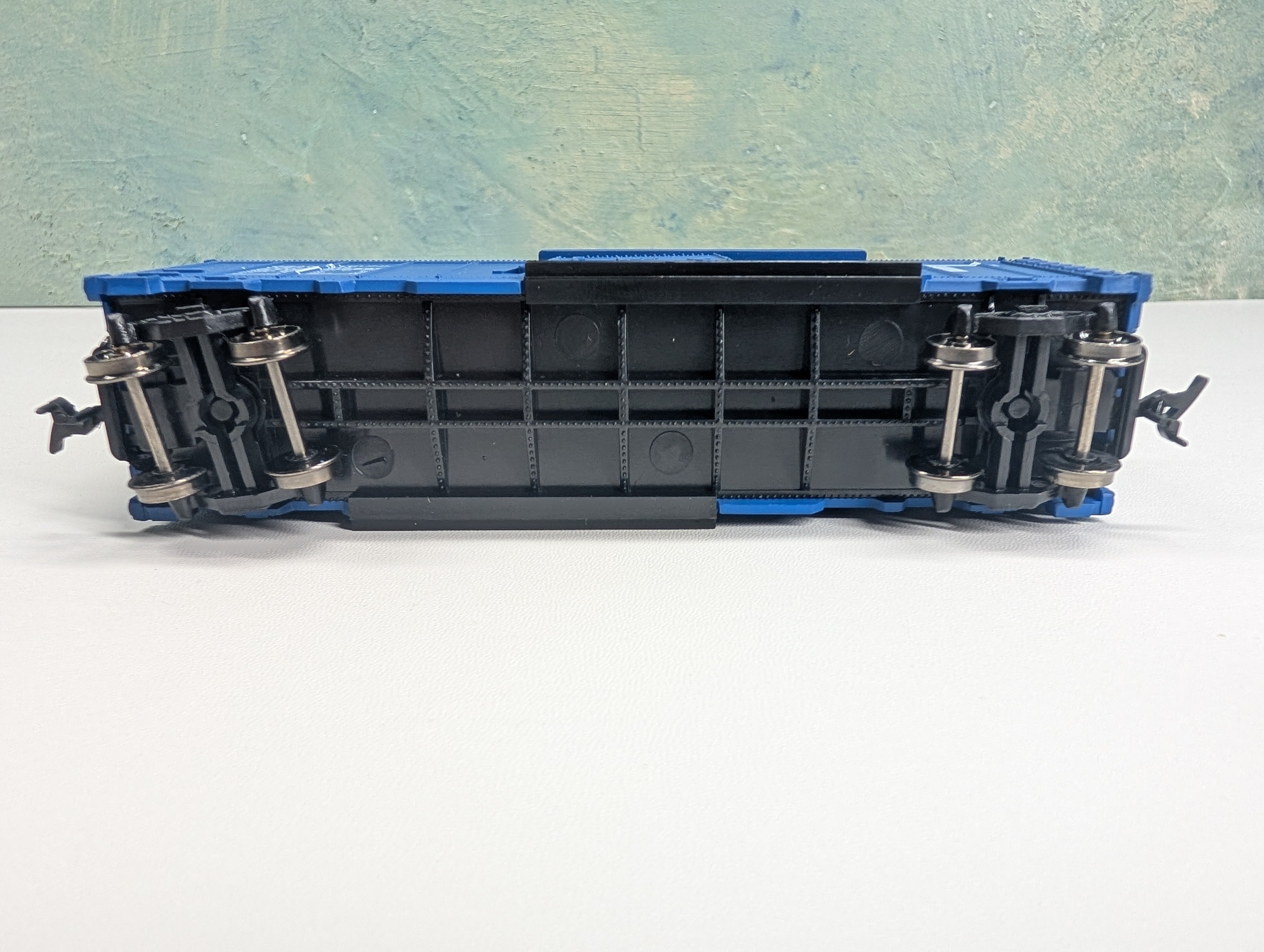 USED Model Power 7954 HO Scale 40' Box Car Grand Trunk Western GTW #516599 Metal Wheels