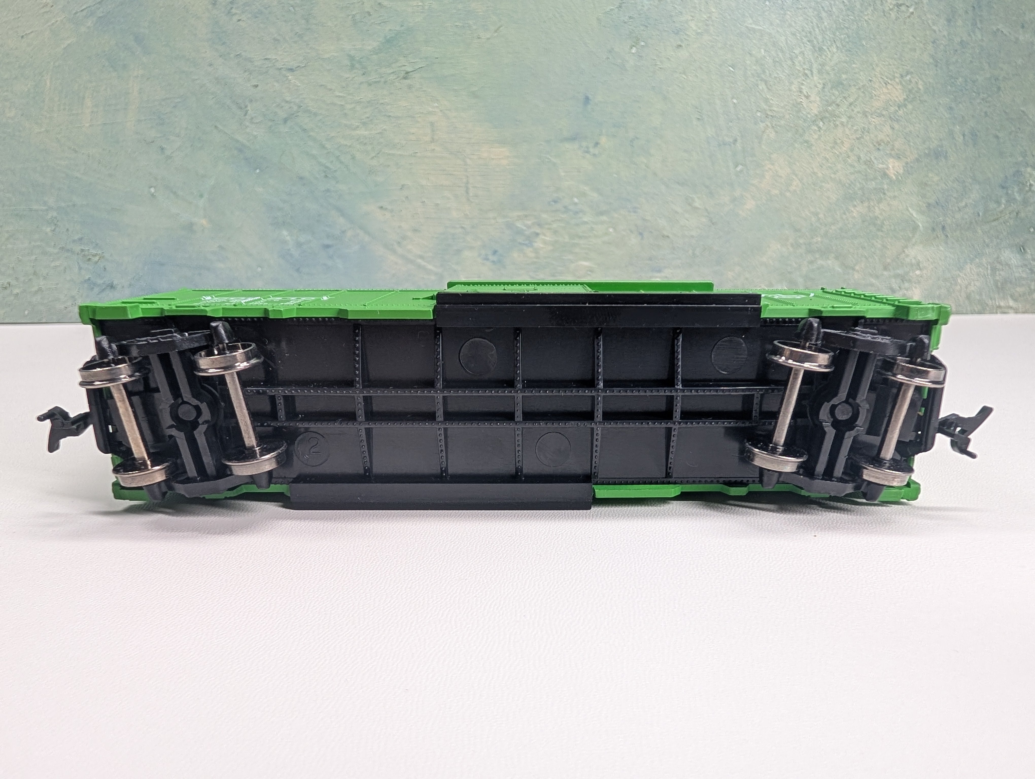 USED Model Power 7951 HO Scale 40' Box Car British Columbia Railway BCOL #4101 Metal Wheels