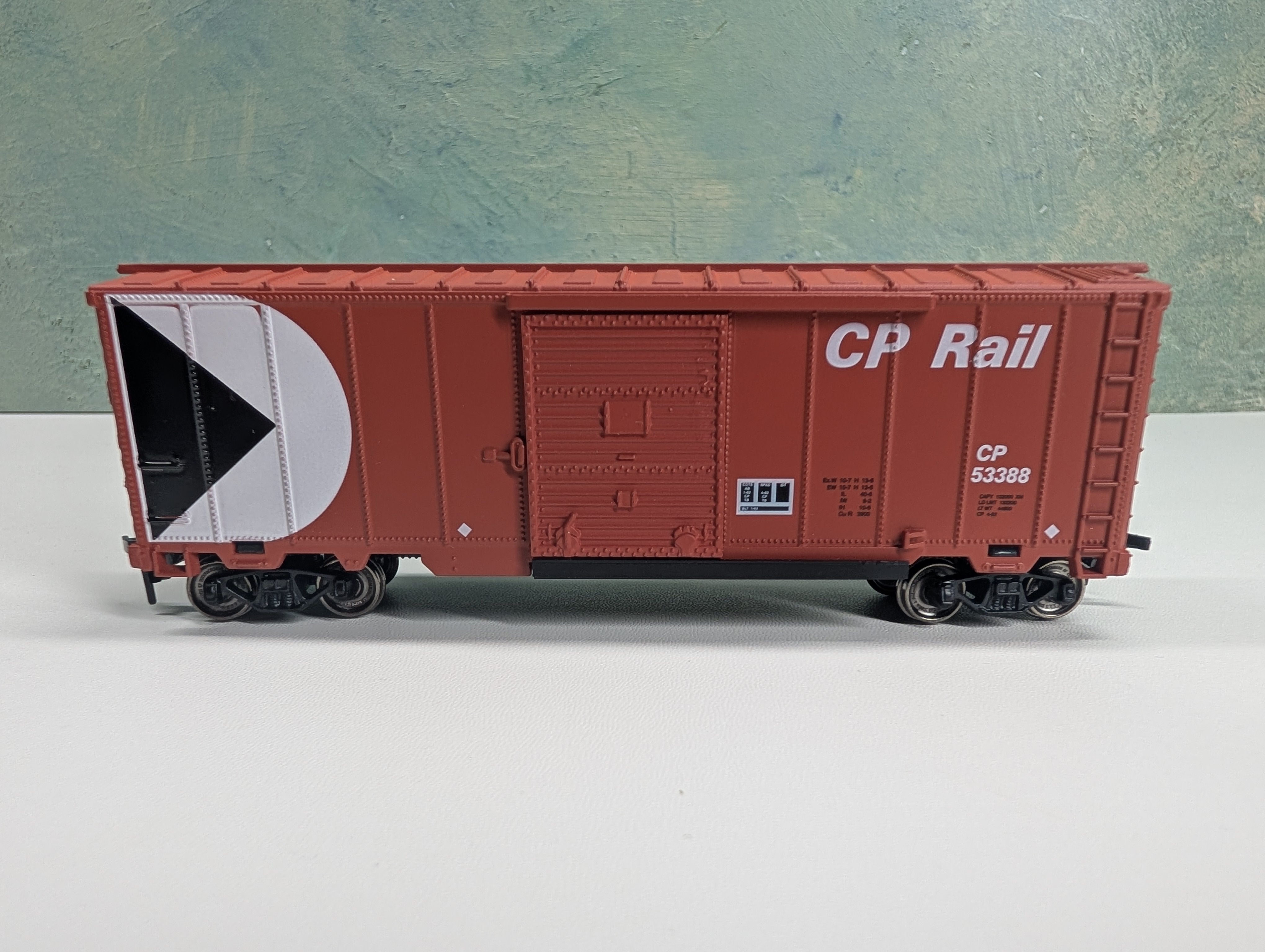 USED Model Power 8005 HO Scale 40' Box Car CP Rail #53388 Metal Wheels