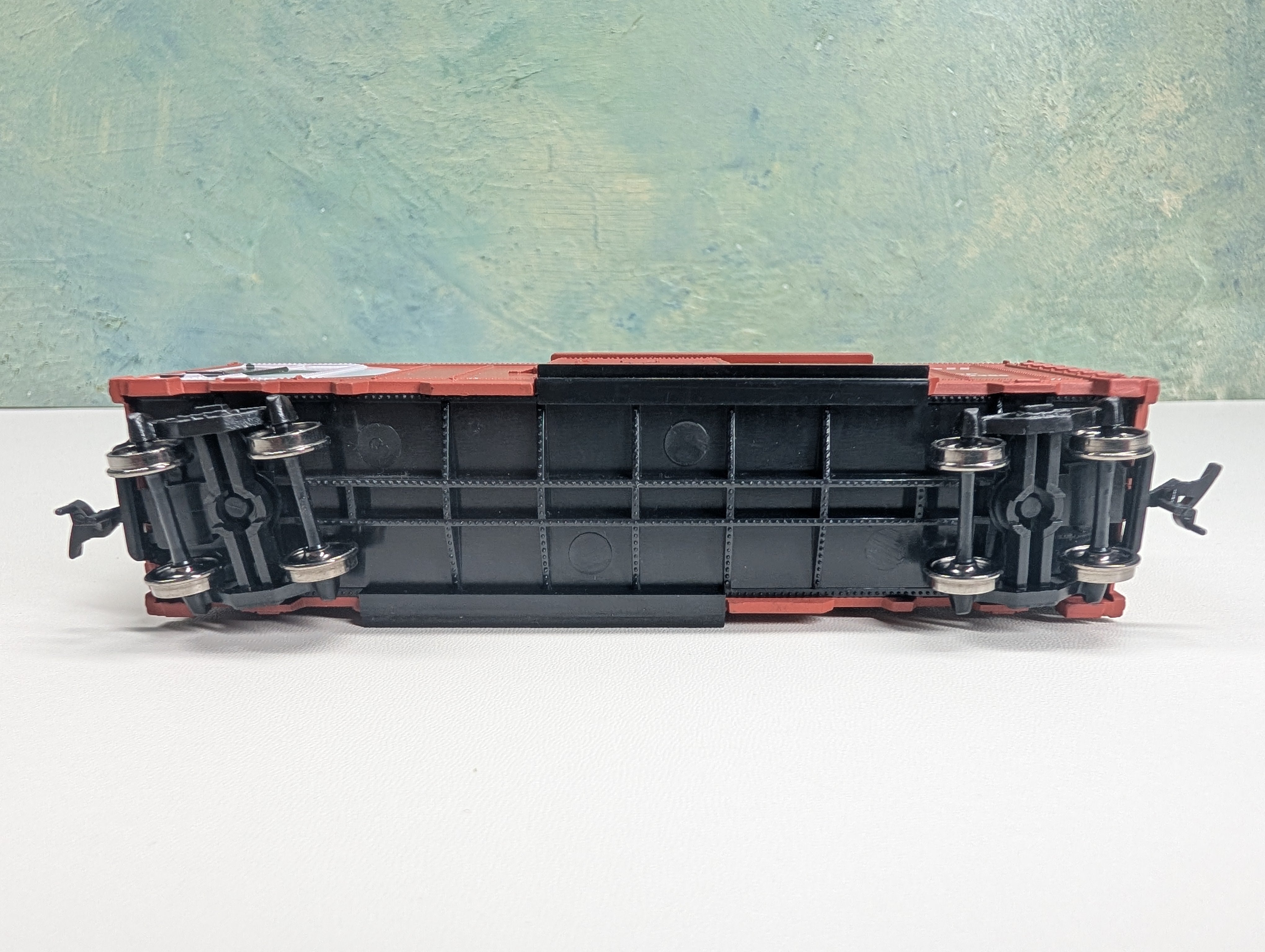 USED Model Power 8005 HO Scale 40' Box Car CP Rail #53388 Metal Wheels
