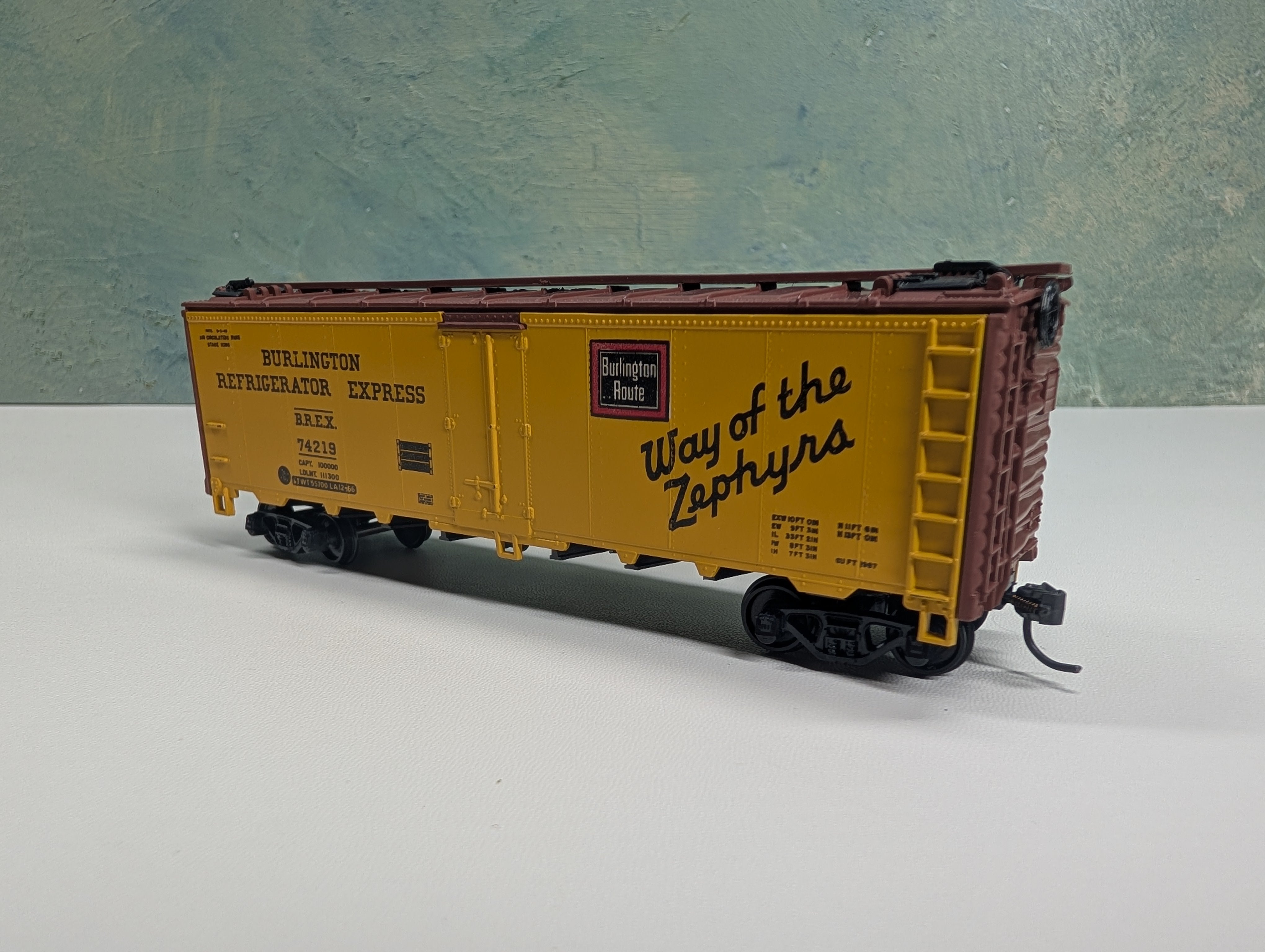 USED Athearn HO Scale 40' Reefer Burlington BREX #74219