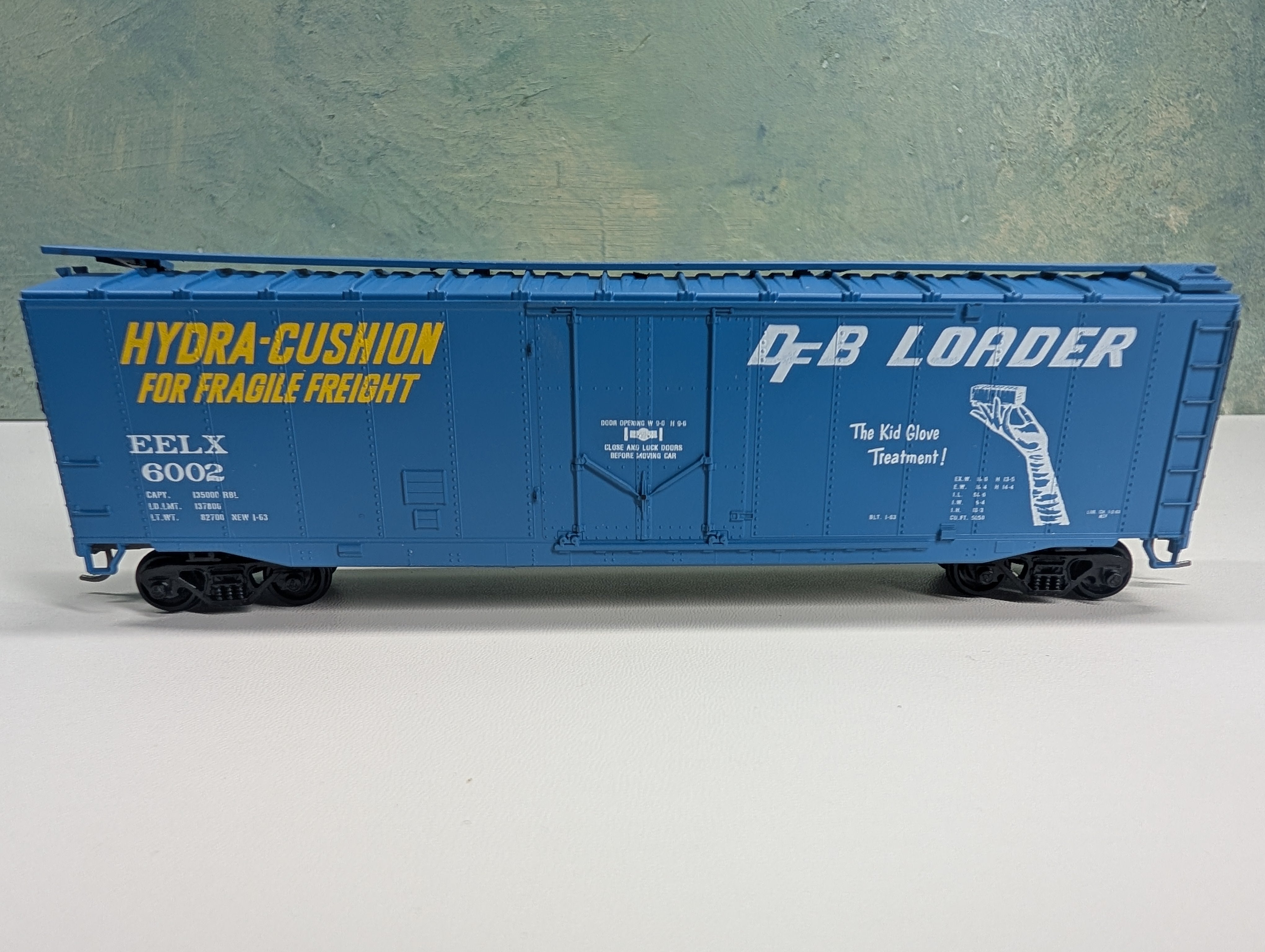 USED Athearn HO Scale 50' Box Car Felix Evans Equip EELX #6002