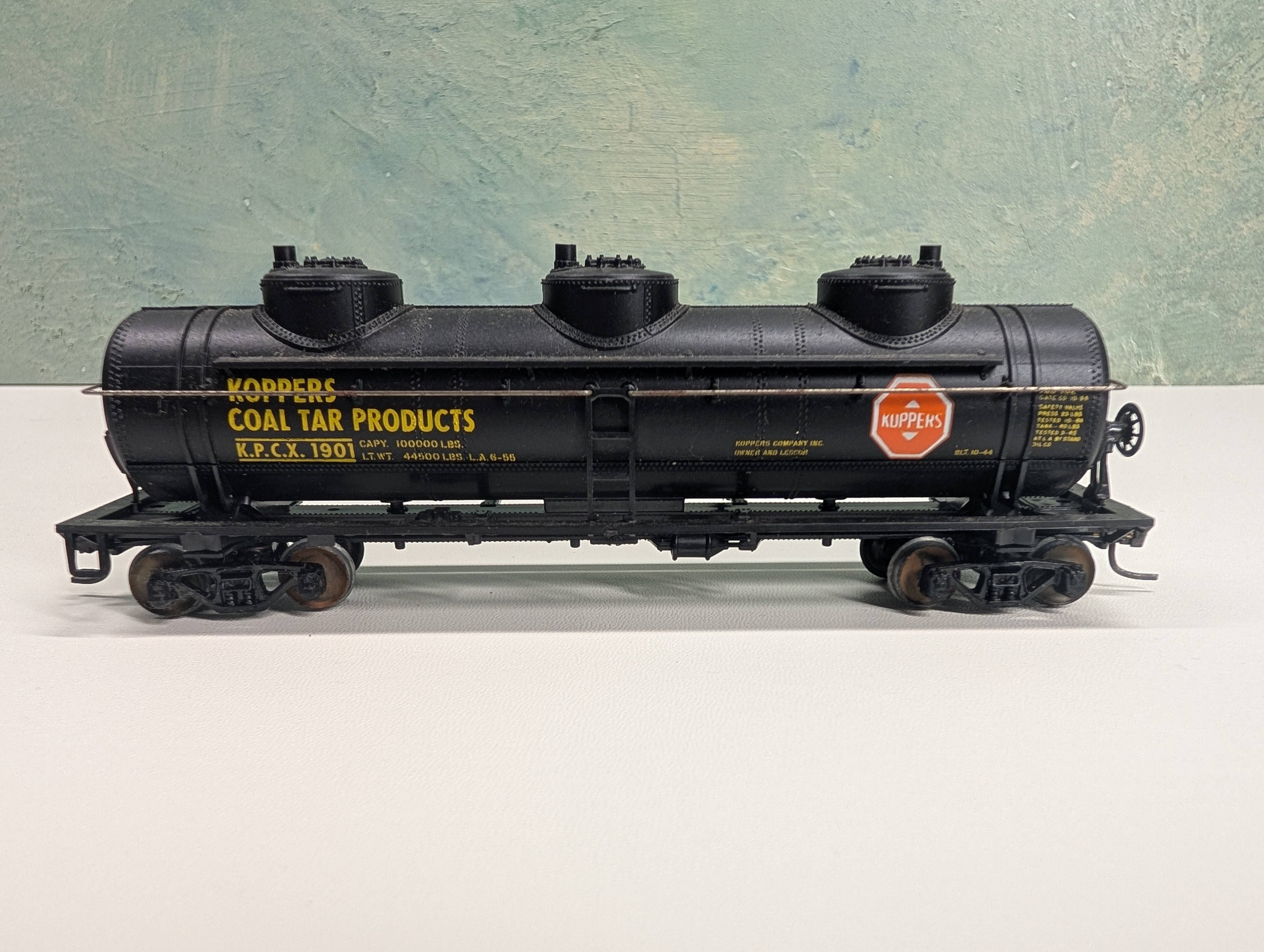 USED Athearn HO Scale Triple Dome Tank Car Koppers KPCX #1901