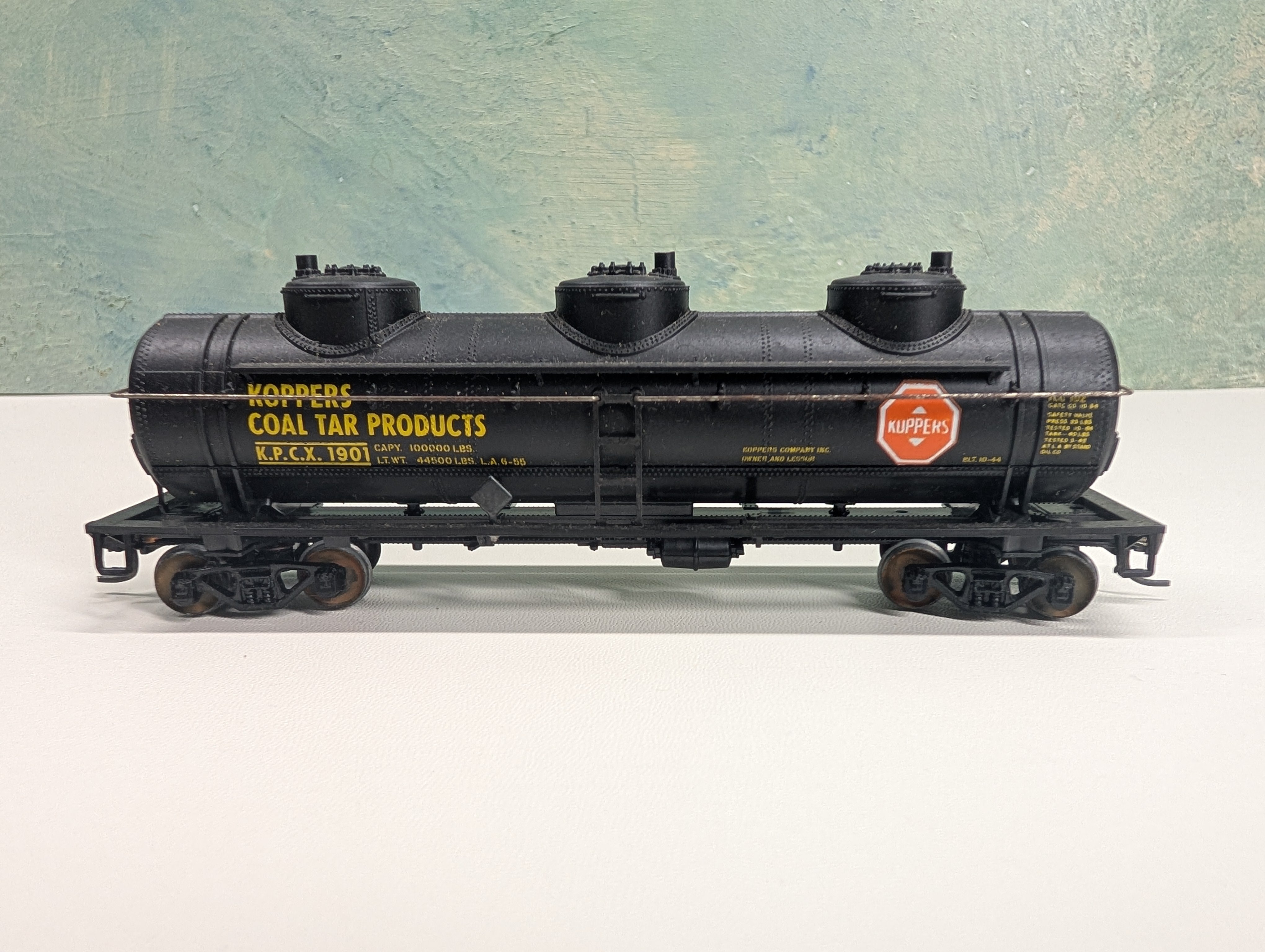 USED Athearn HO Scale Triple Dome Tank Car Koppers KPCX #1901