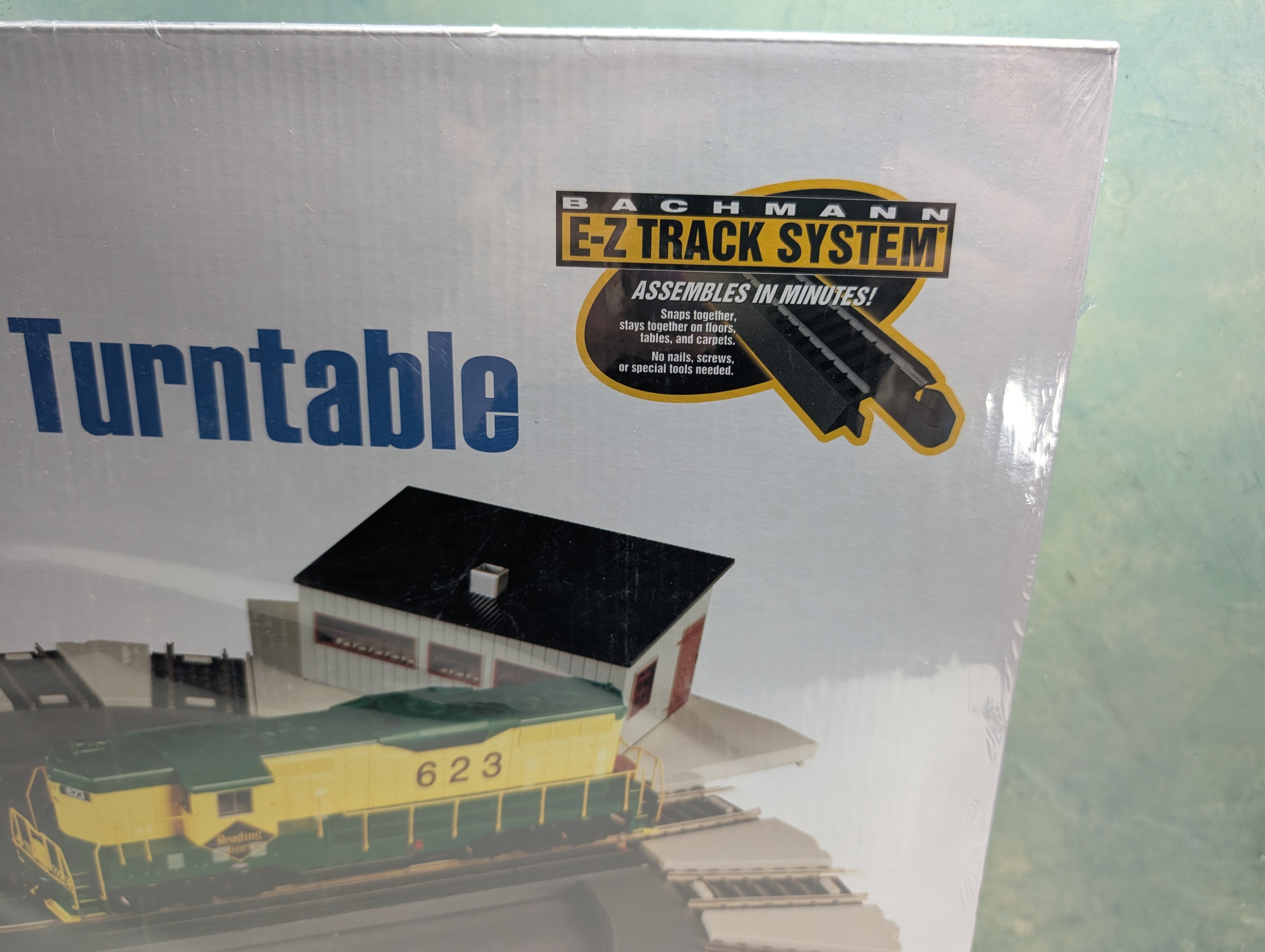 Bachmann 46298 HO Scale DCC Equipped Turntable