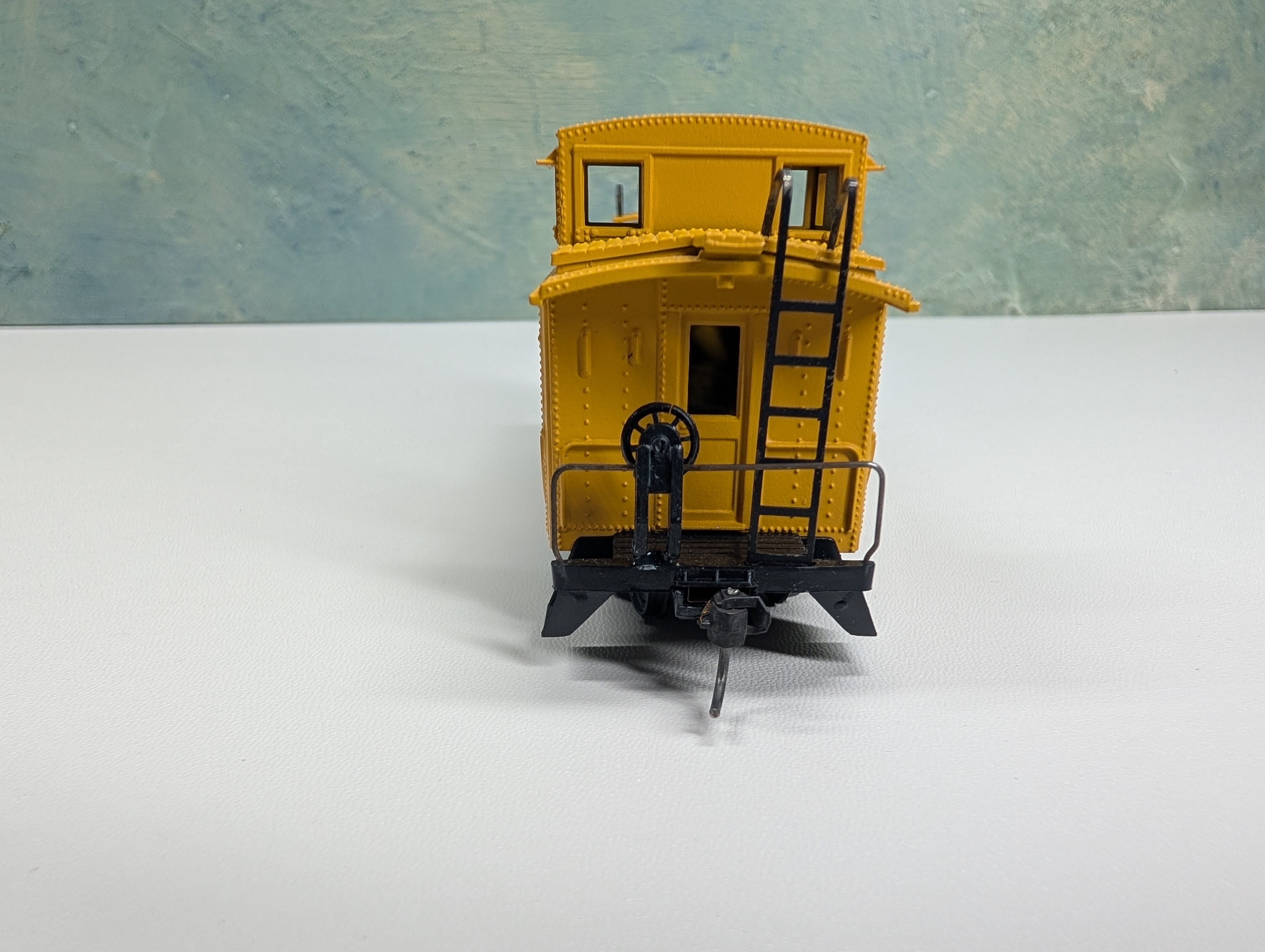USED Athearn HO Scale Caboose Rio Grande #01439 Metal Wheels