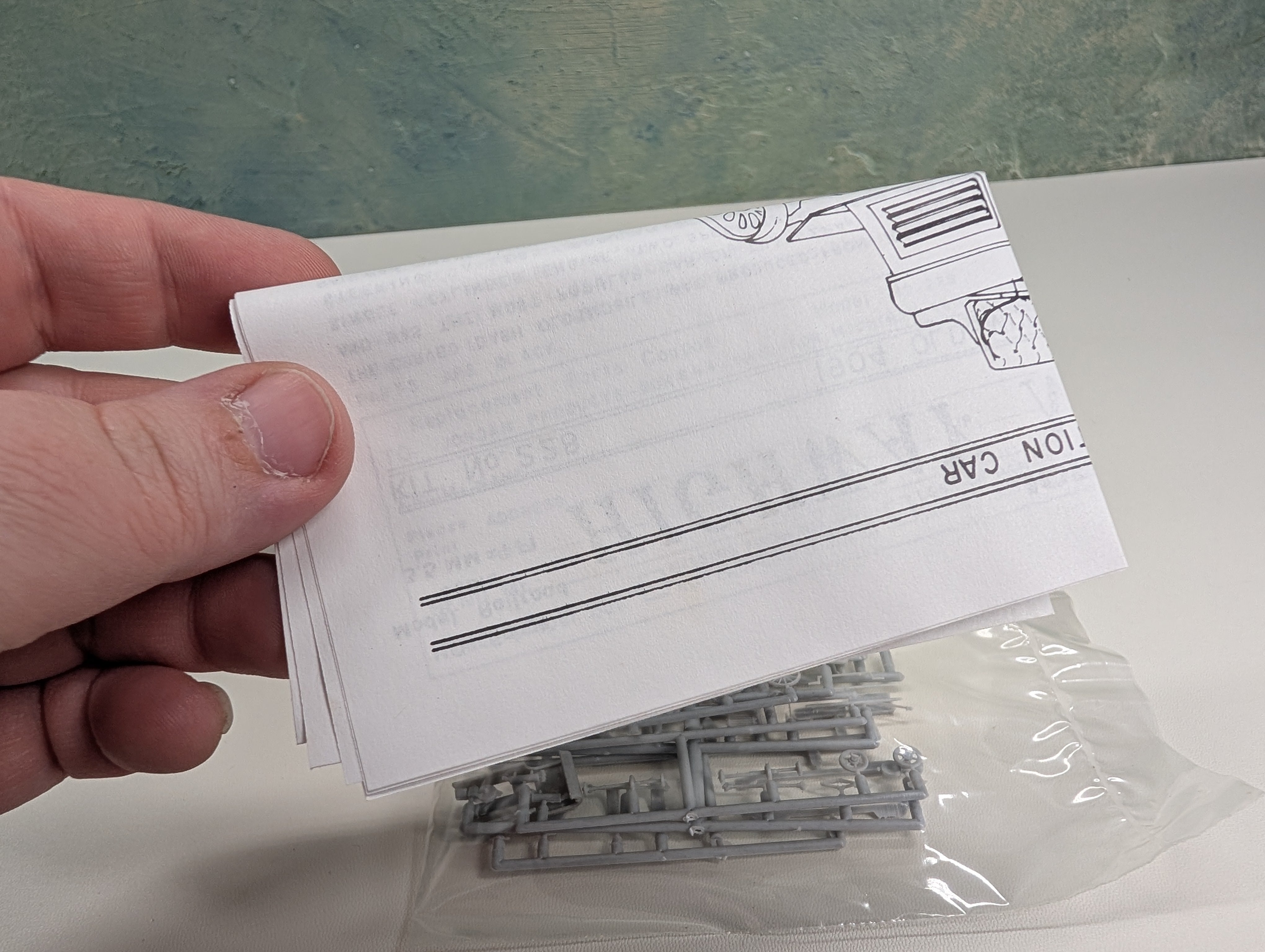 Highway Miniatures 360-228 HO Scale 1904 Curved Dash Oldsmobile & Olds Railroad Inspection Car KIT