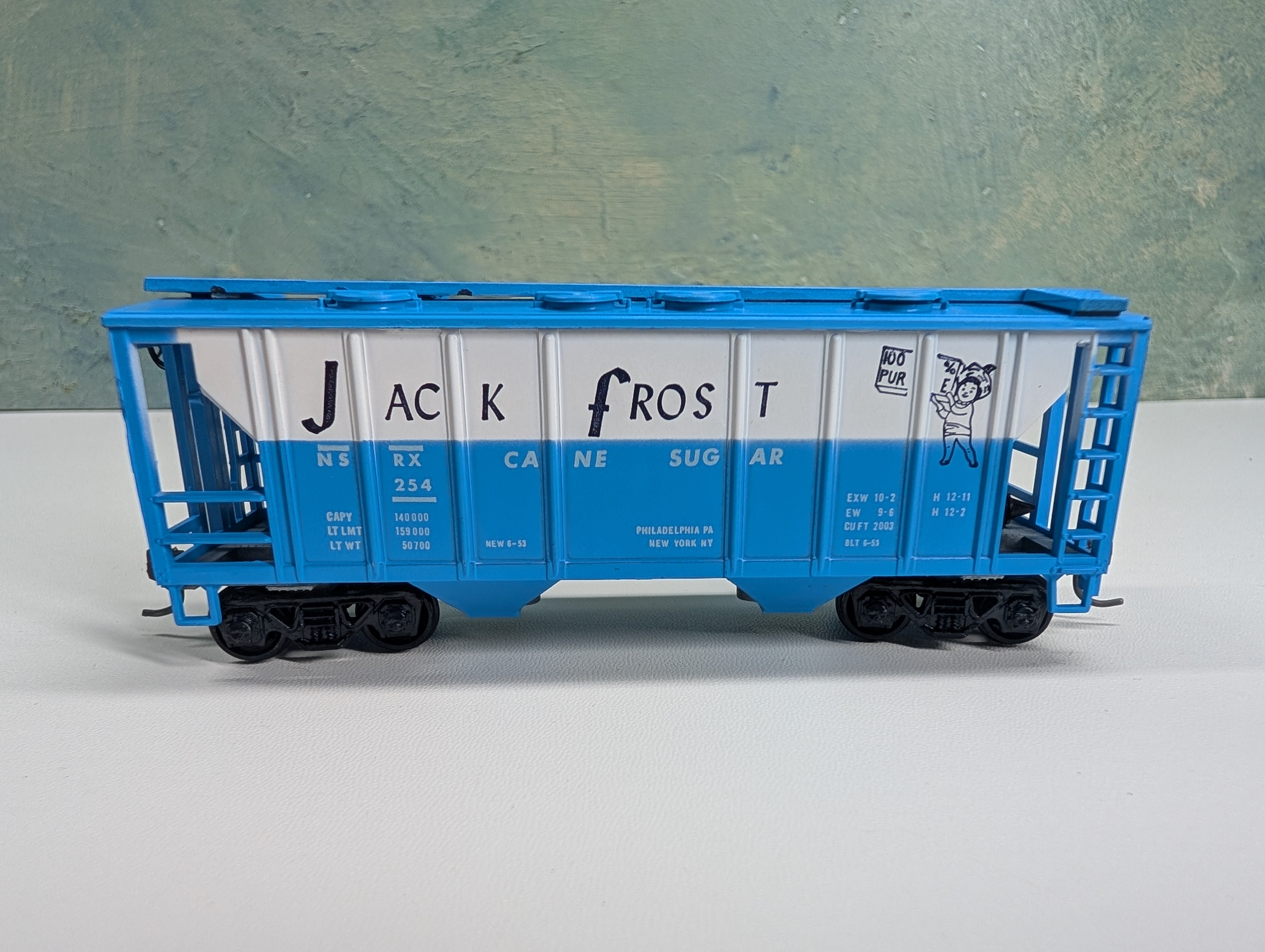 USED Roundhouse HO Scale Covered Hopper Jack Frost NSRX #254