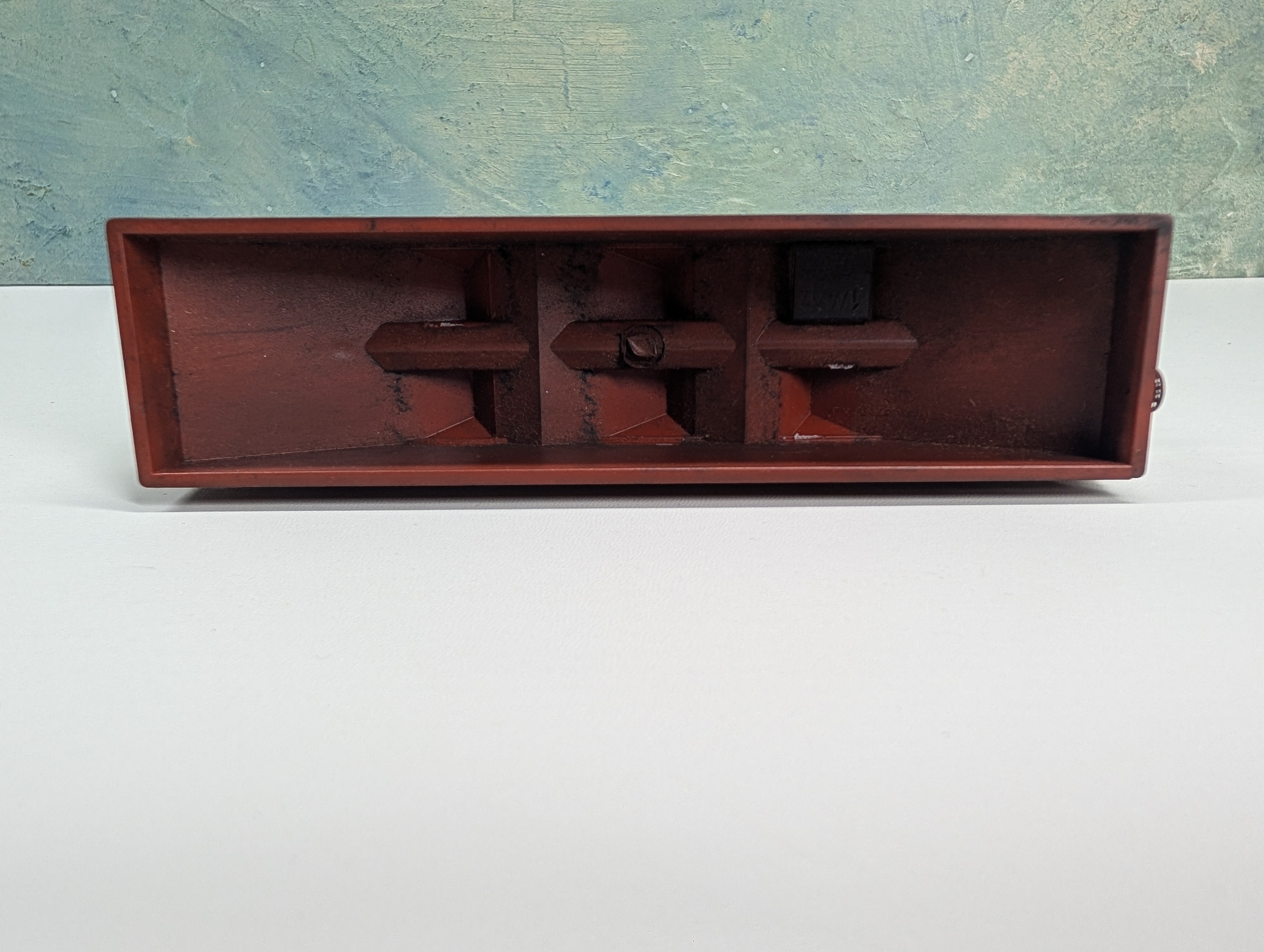 USED Roundhouse HO Scale 3-Bay Hopper New Haven NH #80536 Metal Wheels, Weathered