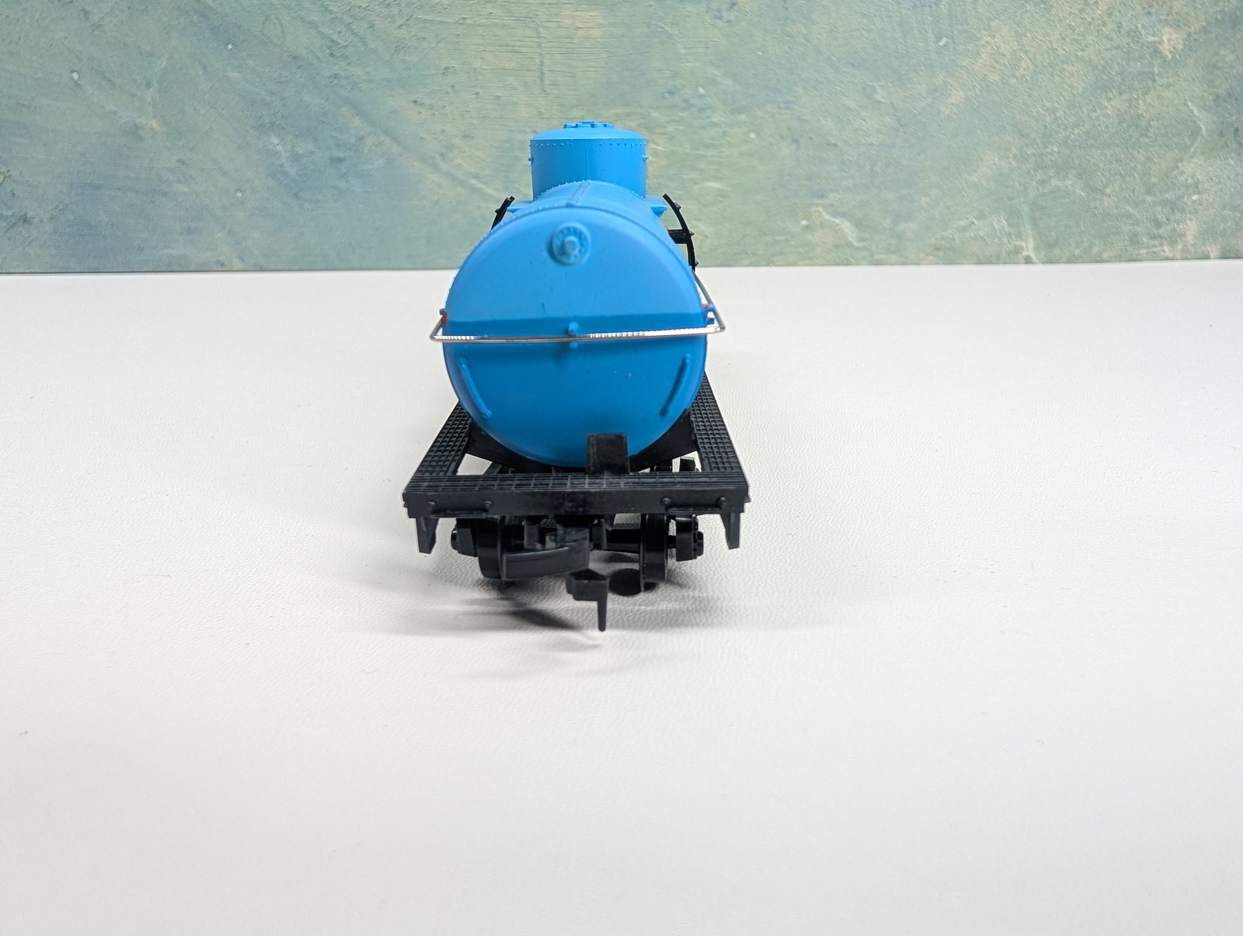 USED Pemco #3401-023 HO Scale Single Dome Tank Car Union 76 UOCX #10295