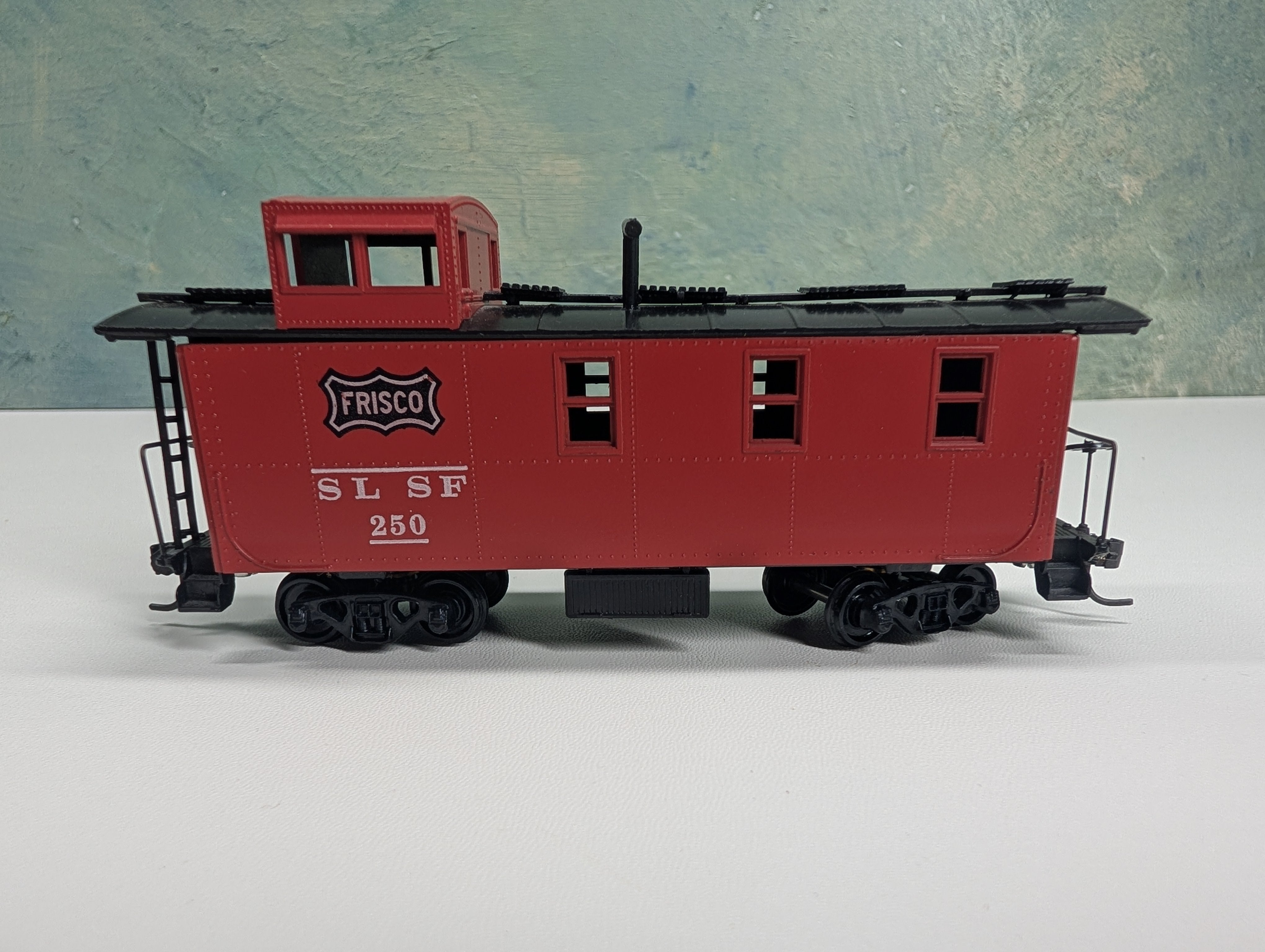 USED Roundhouse HO Scale Caboose Frisco SLSF #250