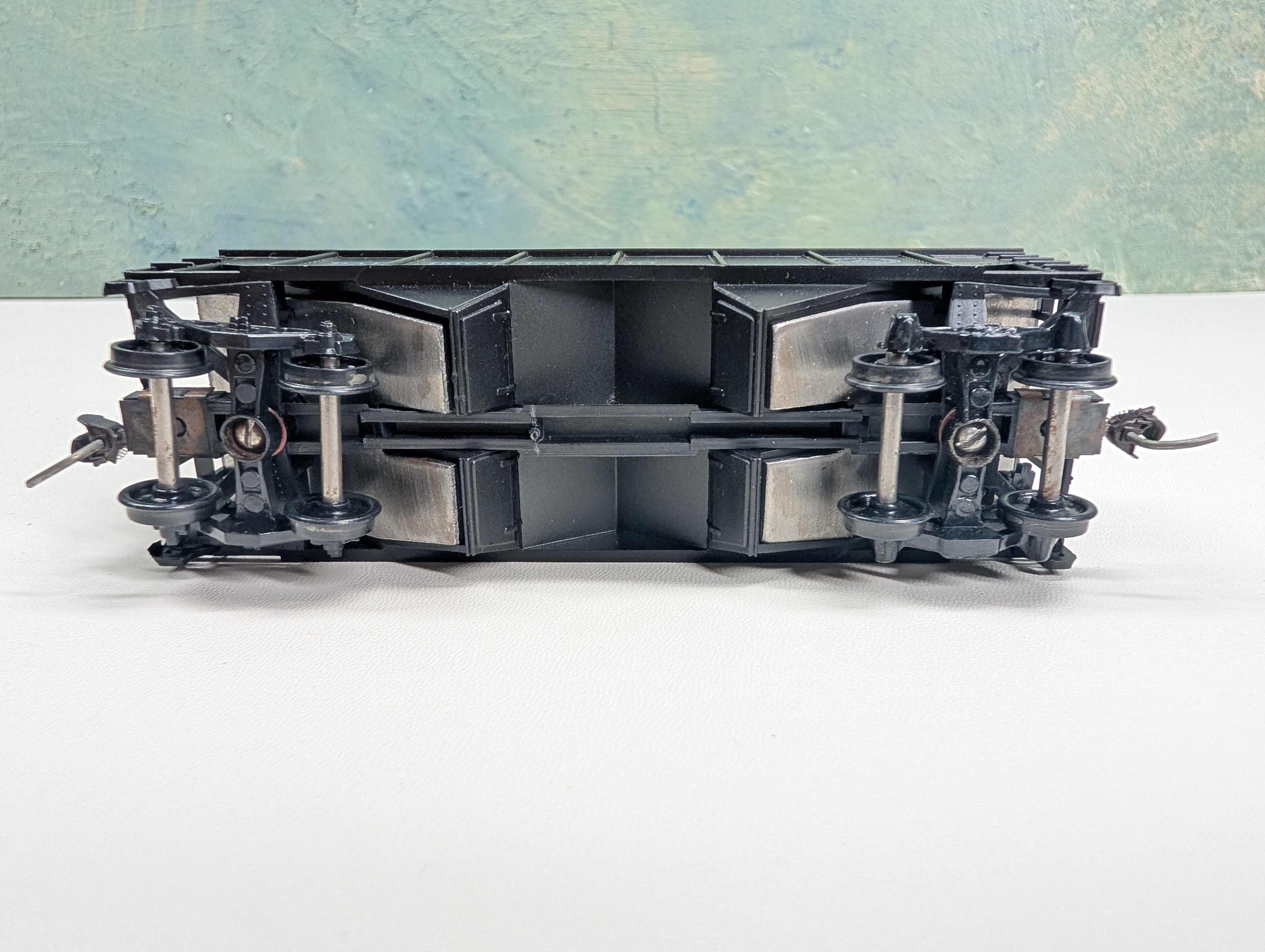 USED Athearn HO Scale 2 Bay Hopper w/ Coal Load Baltimore and Ohio B&O #233507