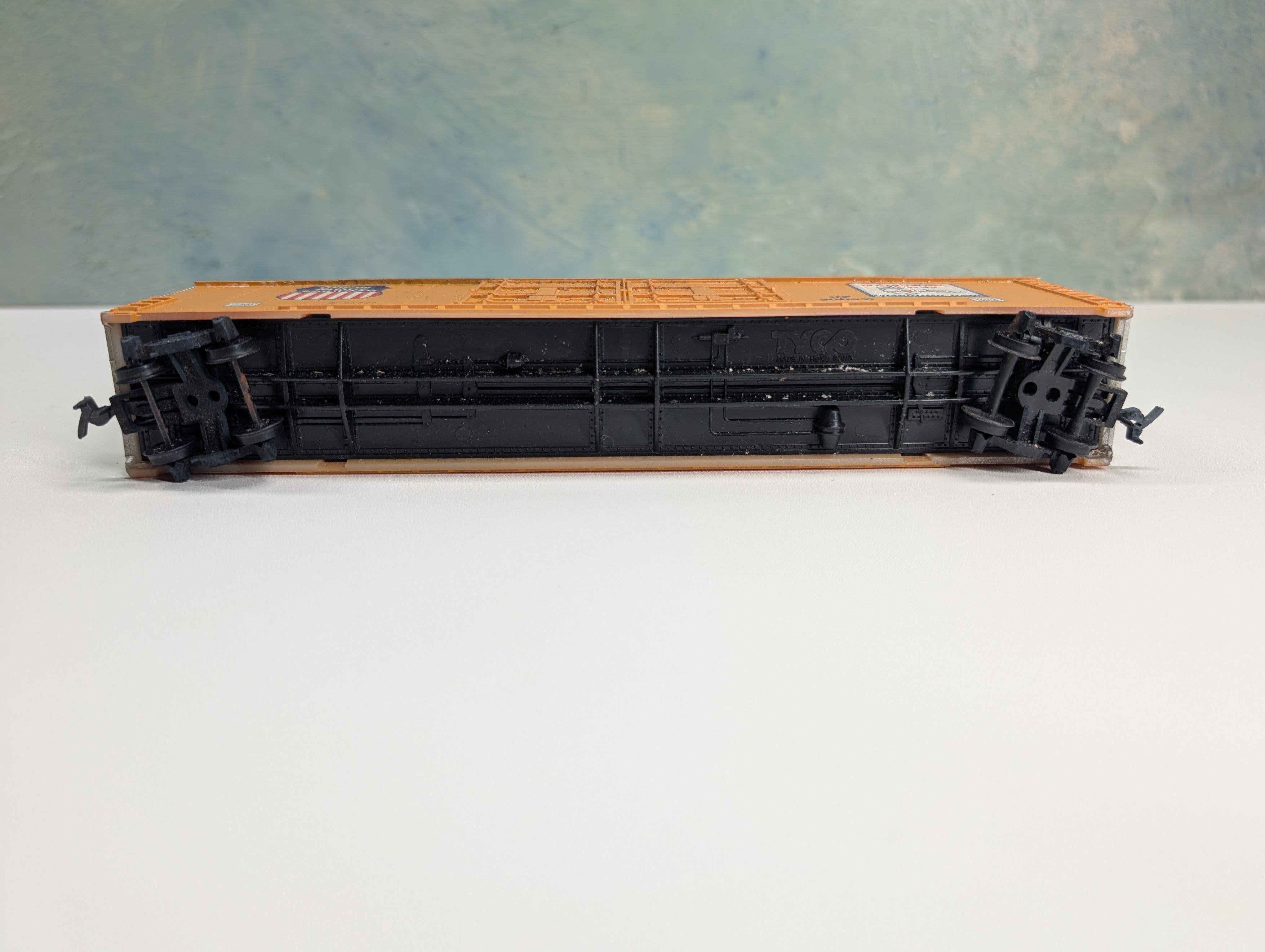 USED Tyco HO Scale 60' HI-Cube Box Car Union Pacific UP #300631